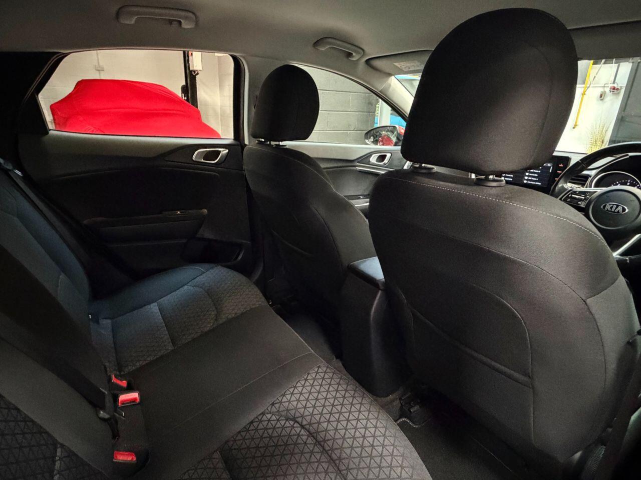 Kia Xceed view 25