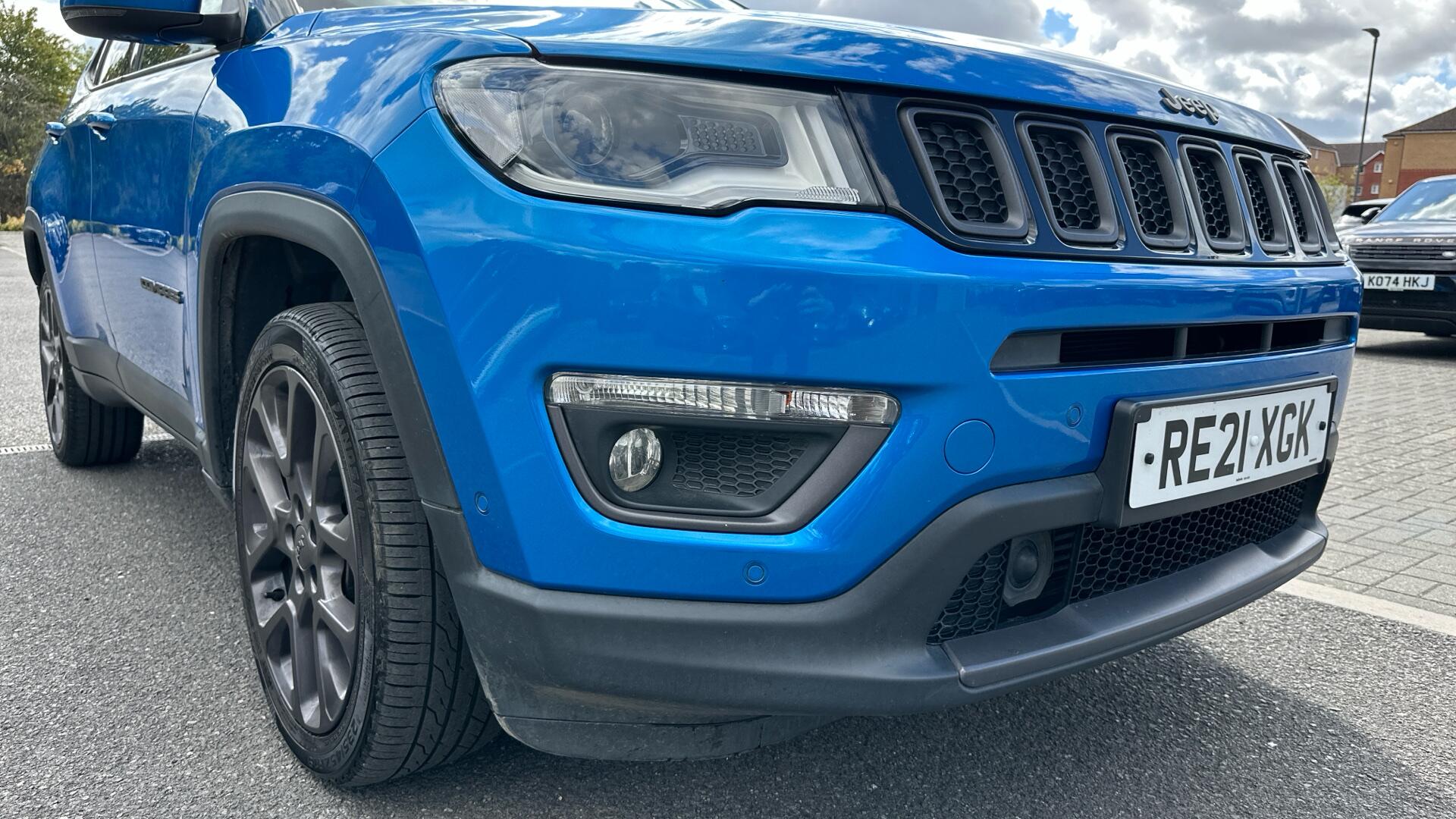 Jeep Compass view 39