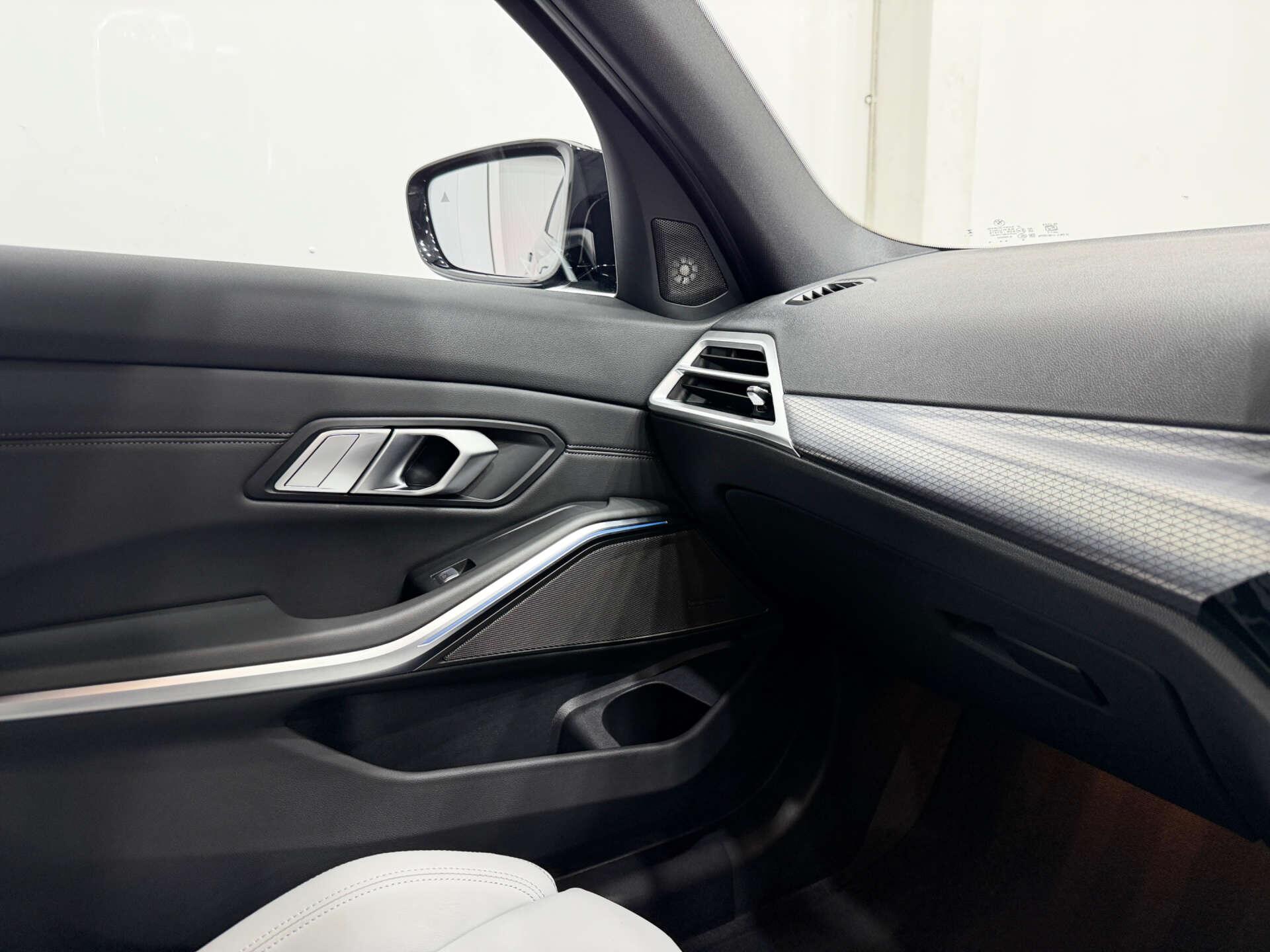 BMW M3 view 40