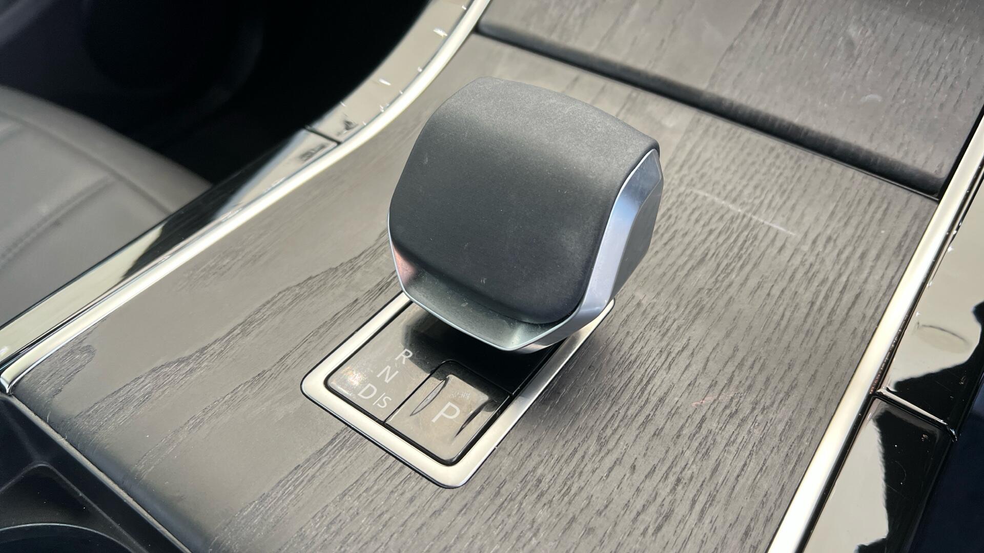 Land Rover Range Rover Evoque view 13