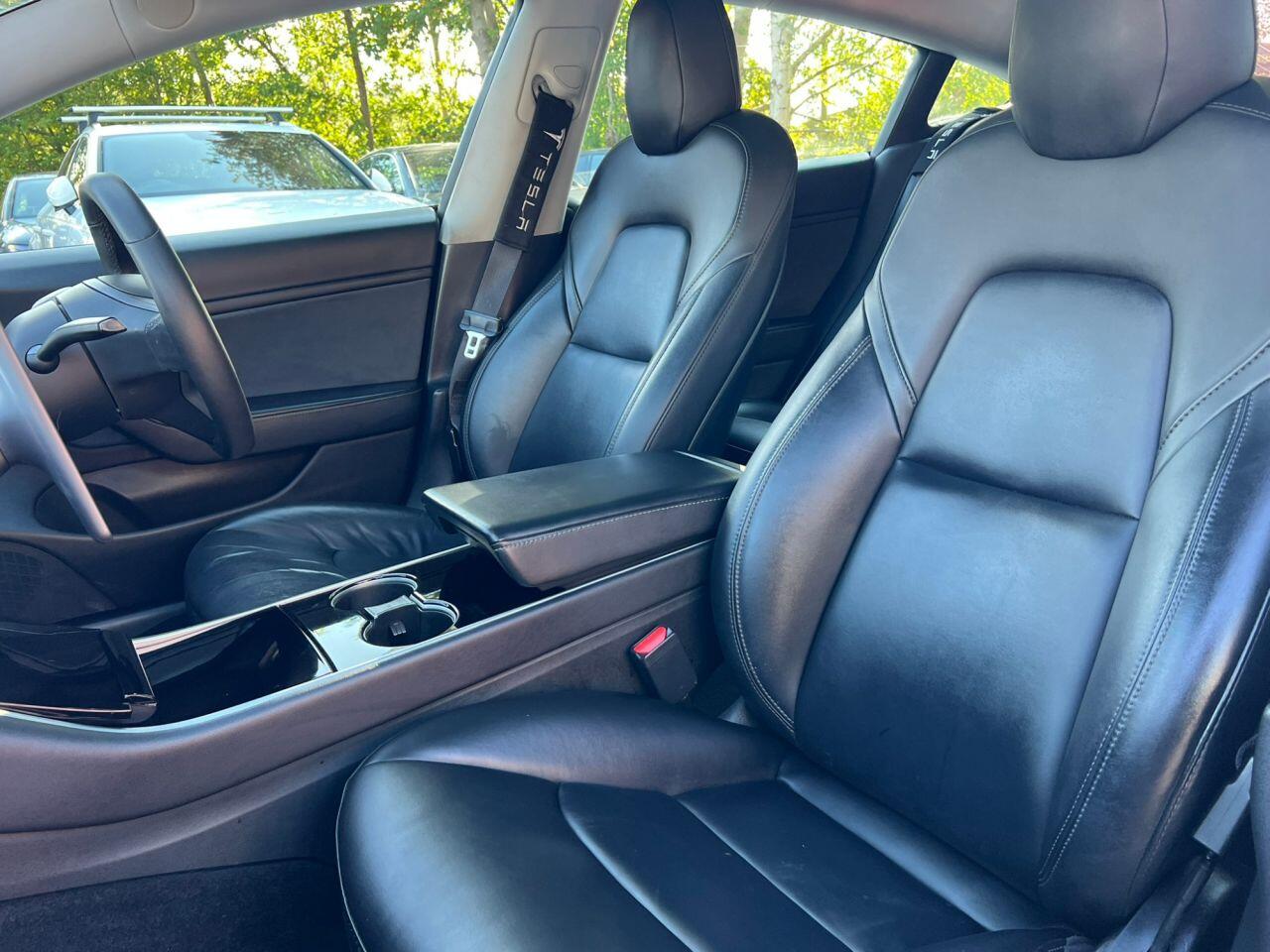 Tesla Model 3 view 17