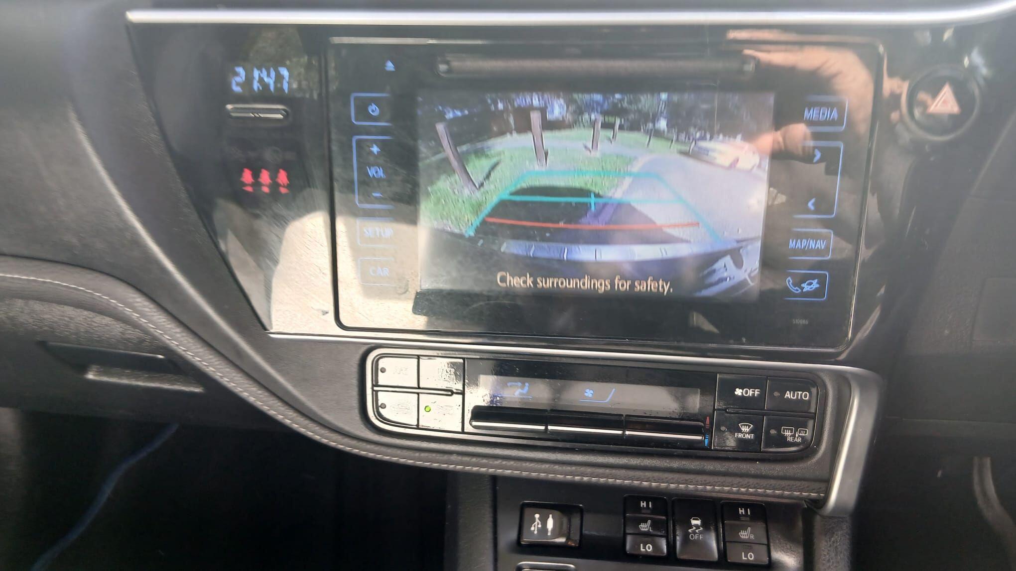 Toyota Auris view 16