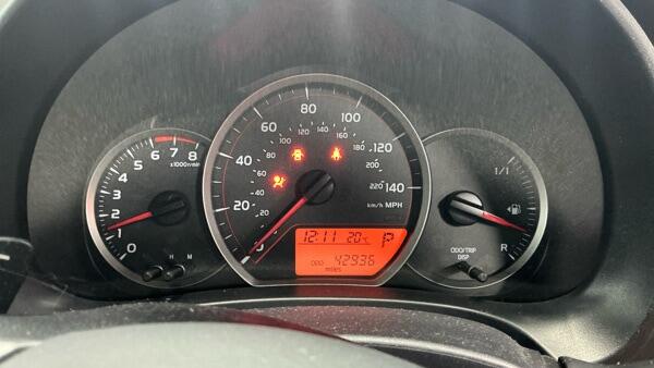 Toyota Yaris view 12