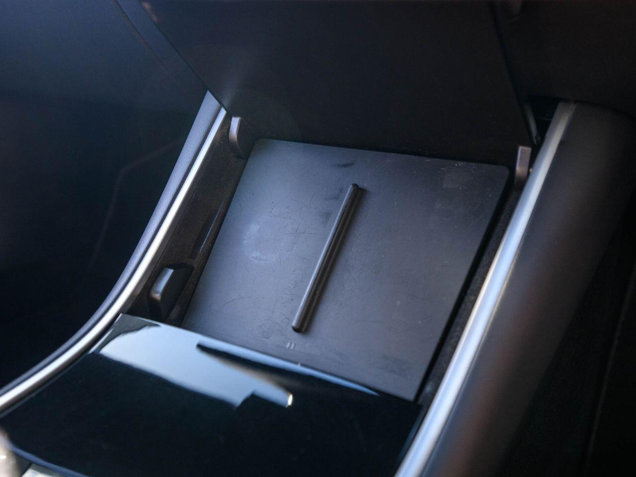 Tesla Model 3 view 28