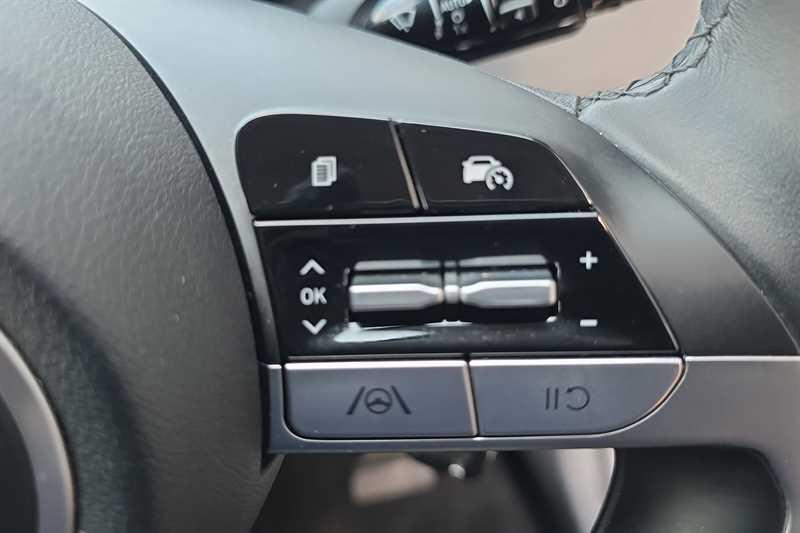 Hyundai Tucson view 22