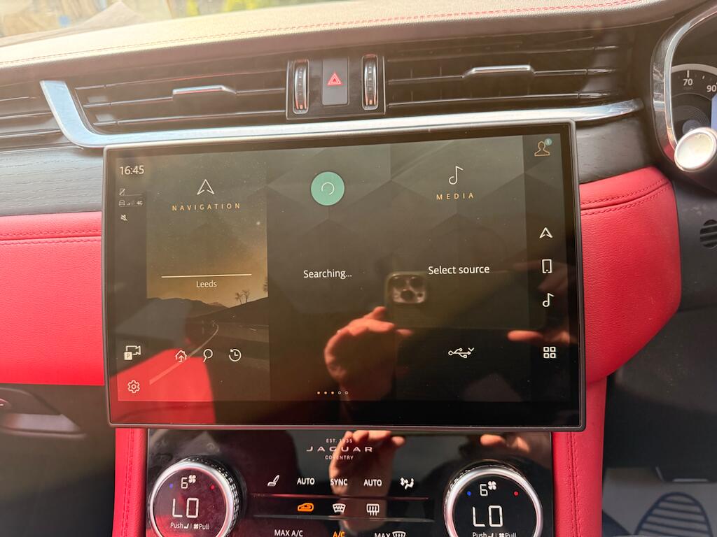 Jaguar F-Pace view 38