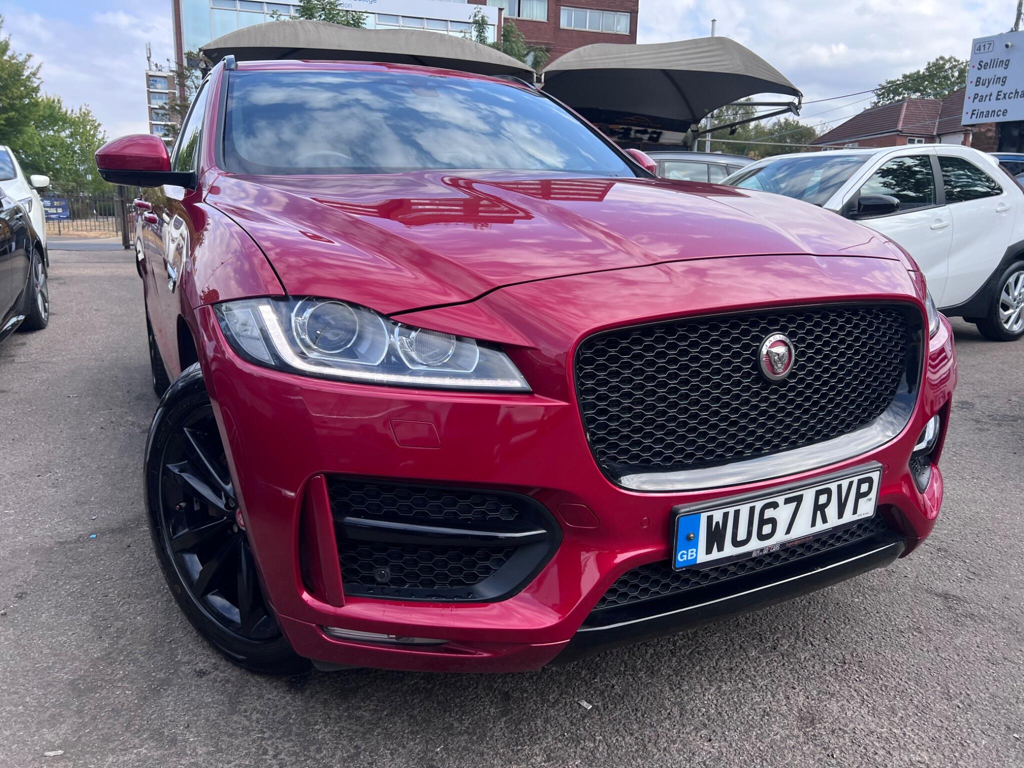 Jaguar F-Pace view 5