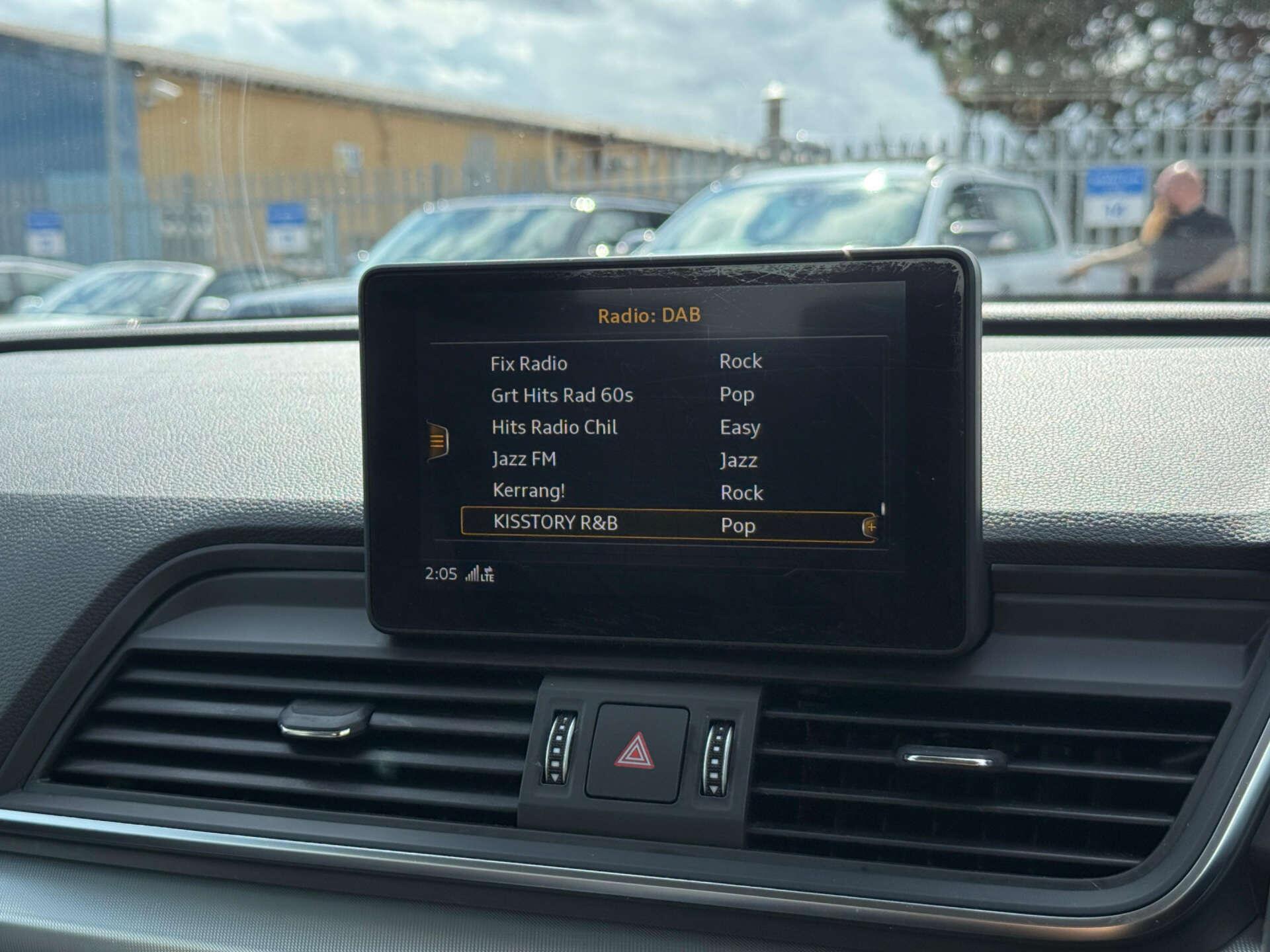 Audi Q5 view 74