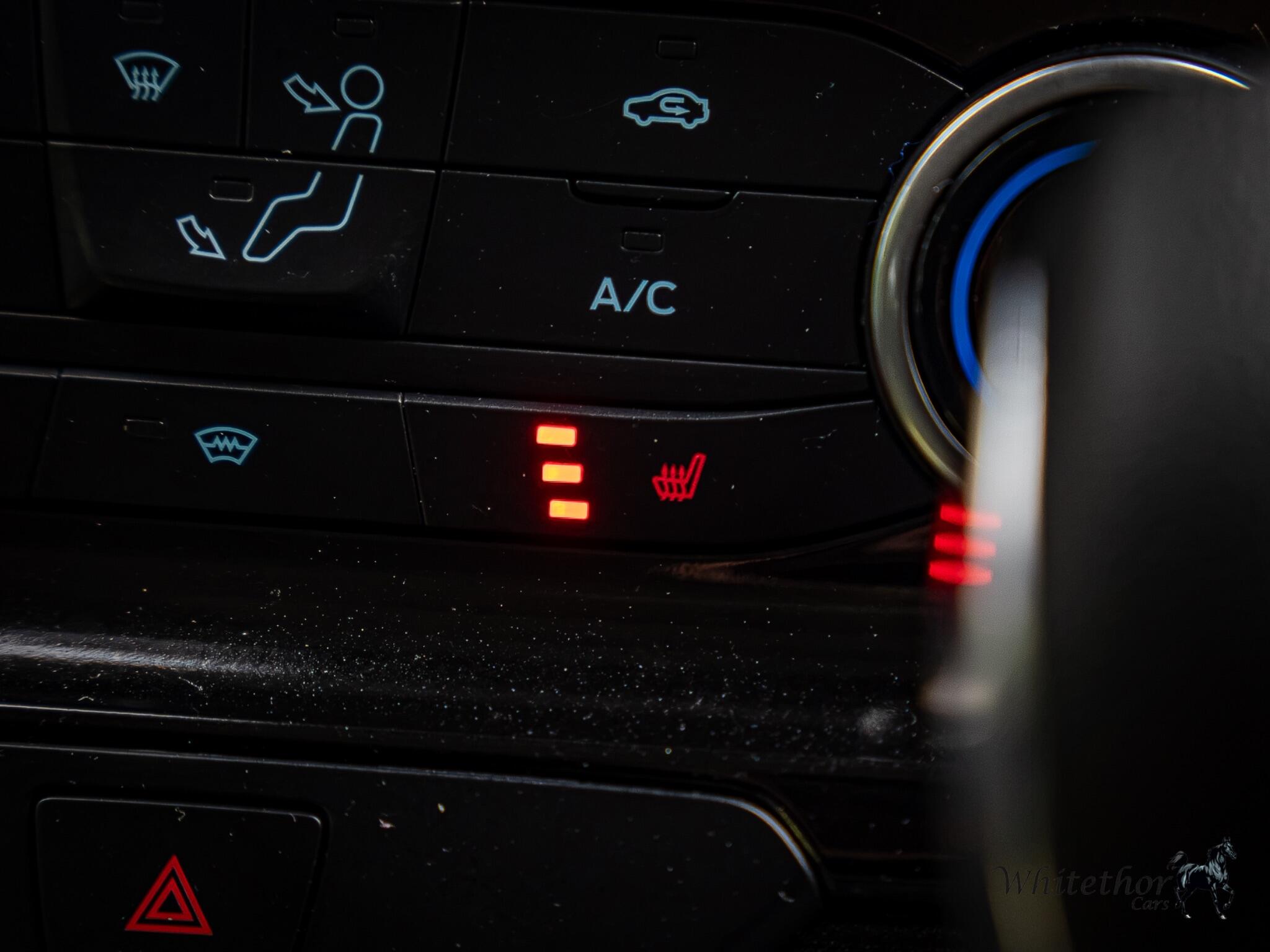 Ford Transit Custom view 24