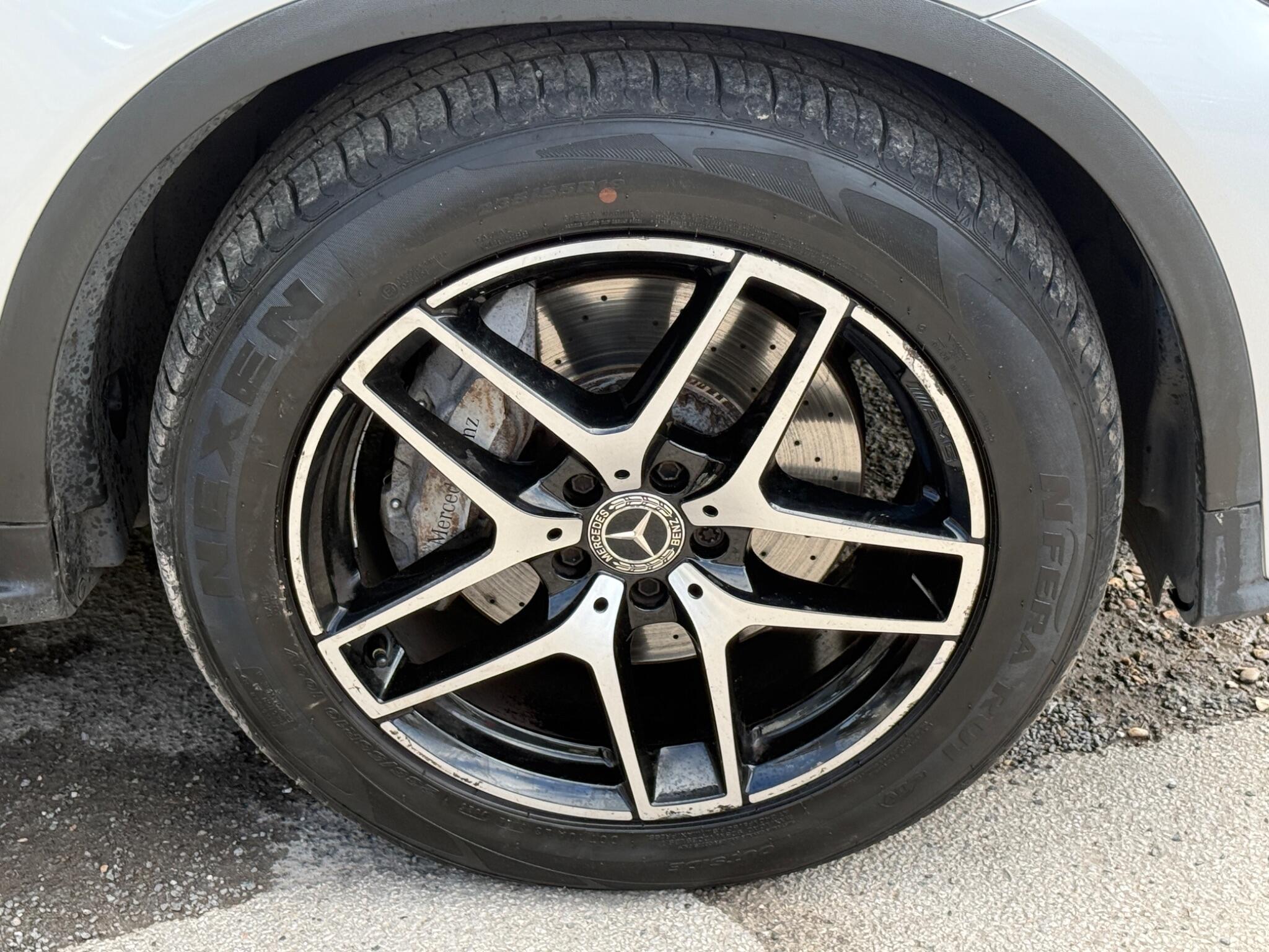 Mercedes-Benz GLC - Image 31