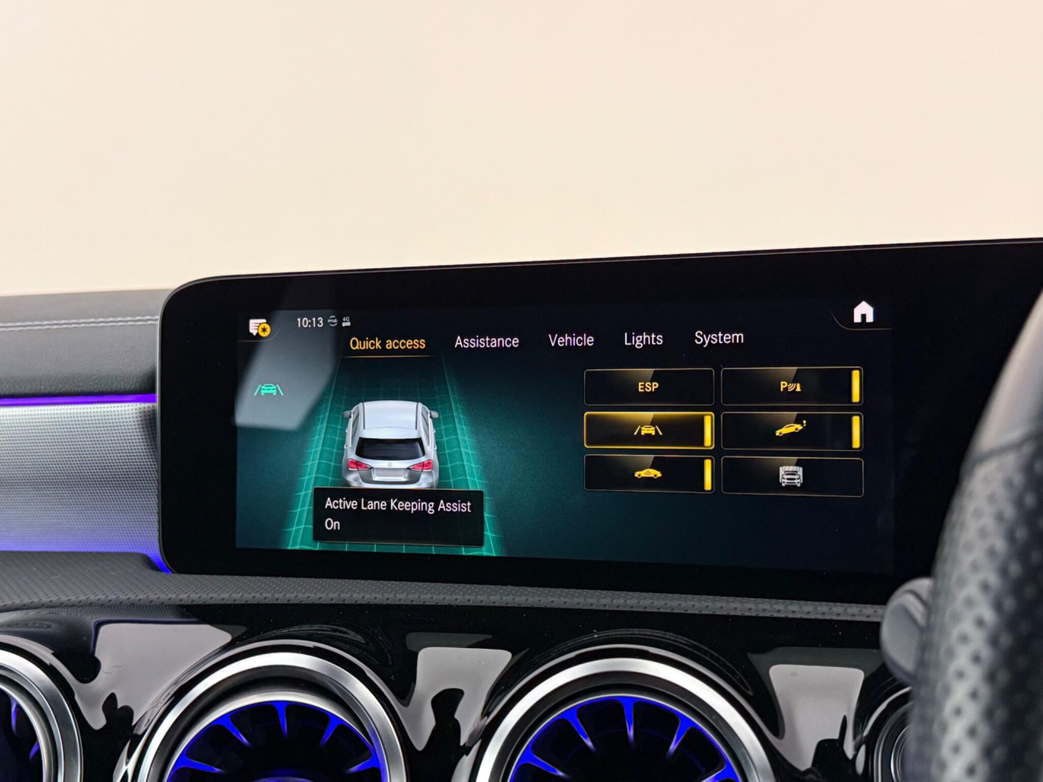 Mercedes-Benz A-Class view 31