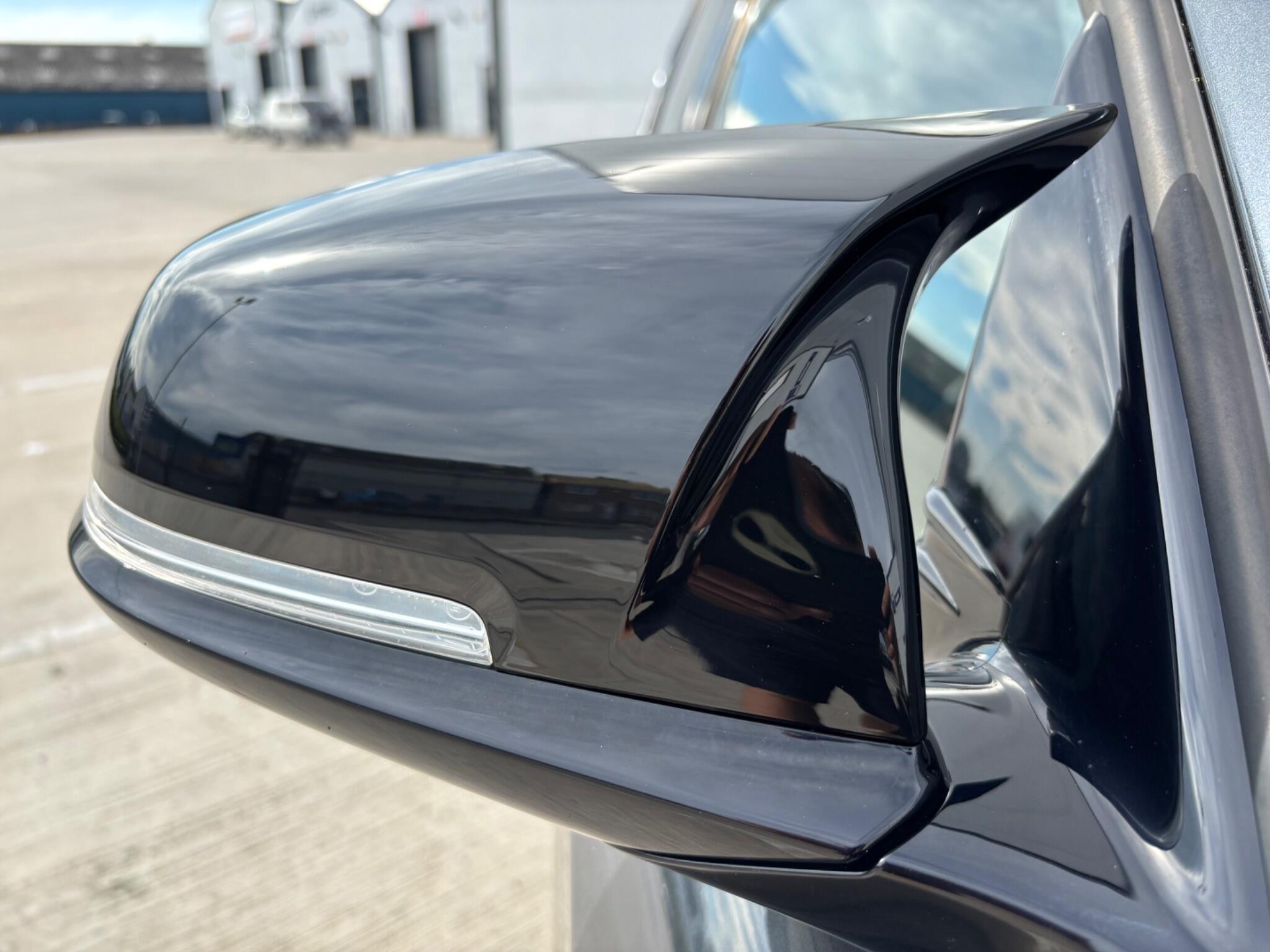 BMW 1 Series view 18