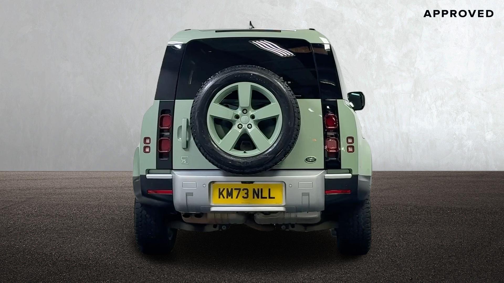Land Rover Defender view 6
