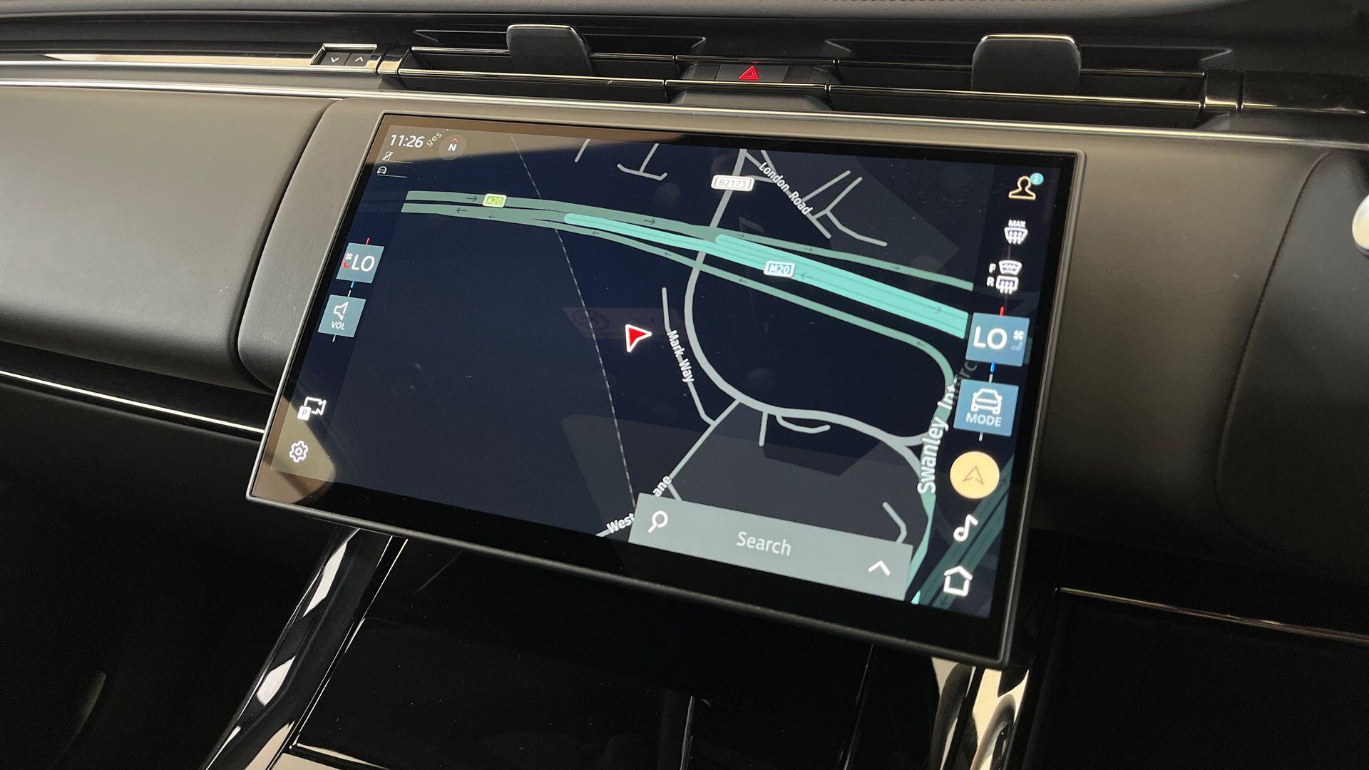 Land Rover Range Rover Sport view 11
