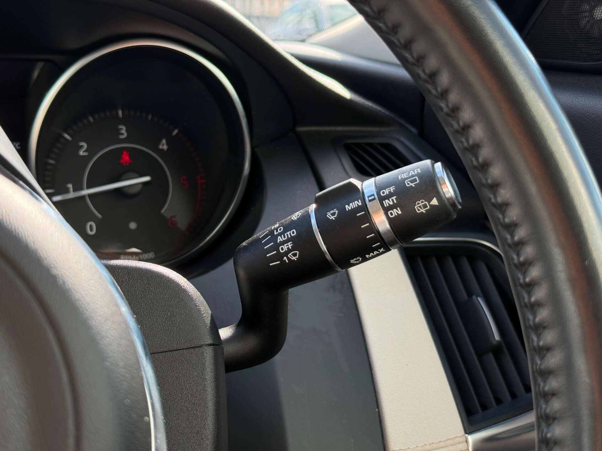 Jaguar E-Pace view 55