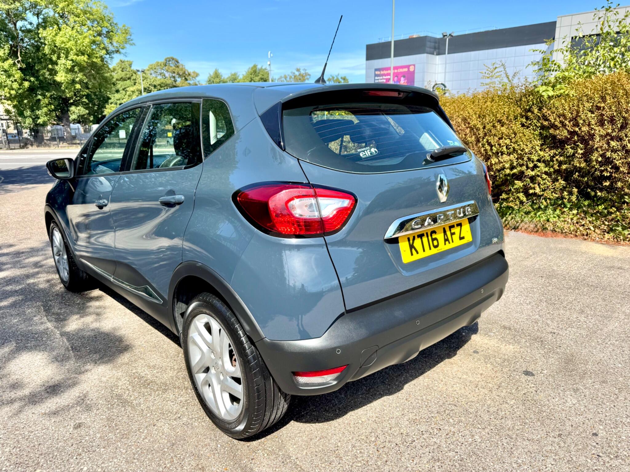 Renault Captur view 5
