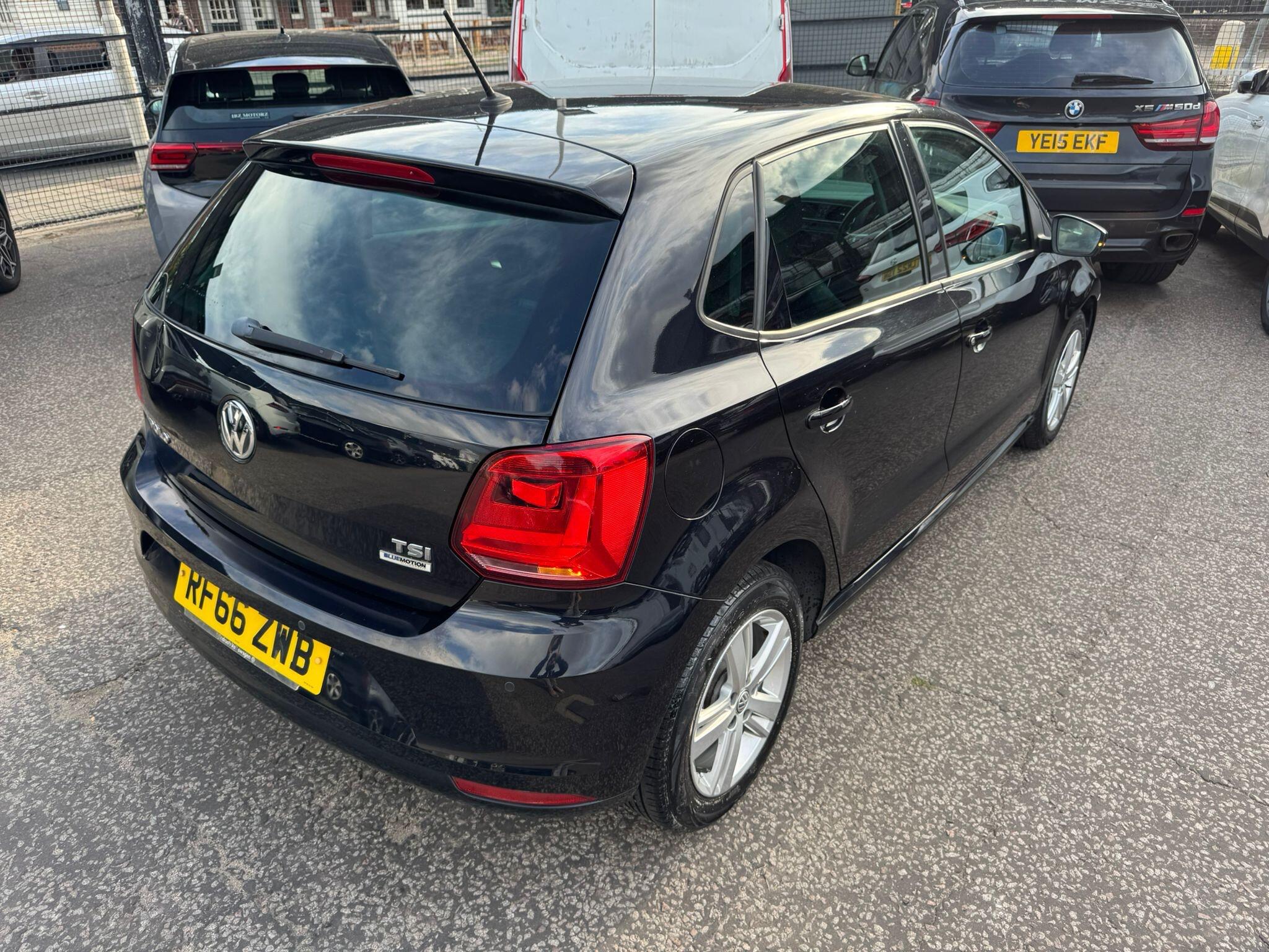Volkswagen Polo view 20