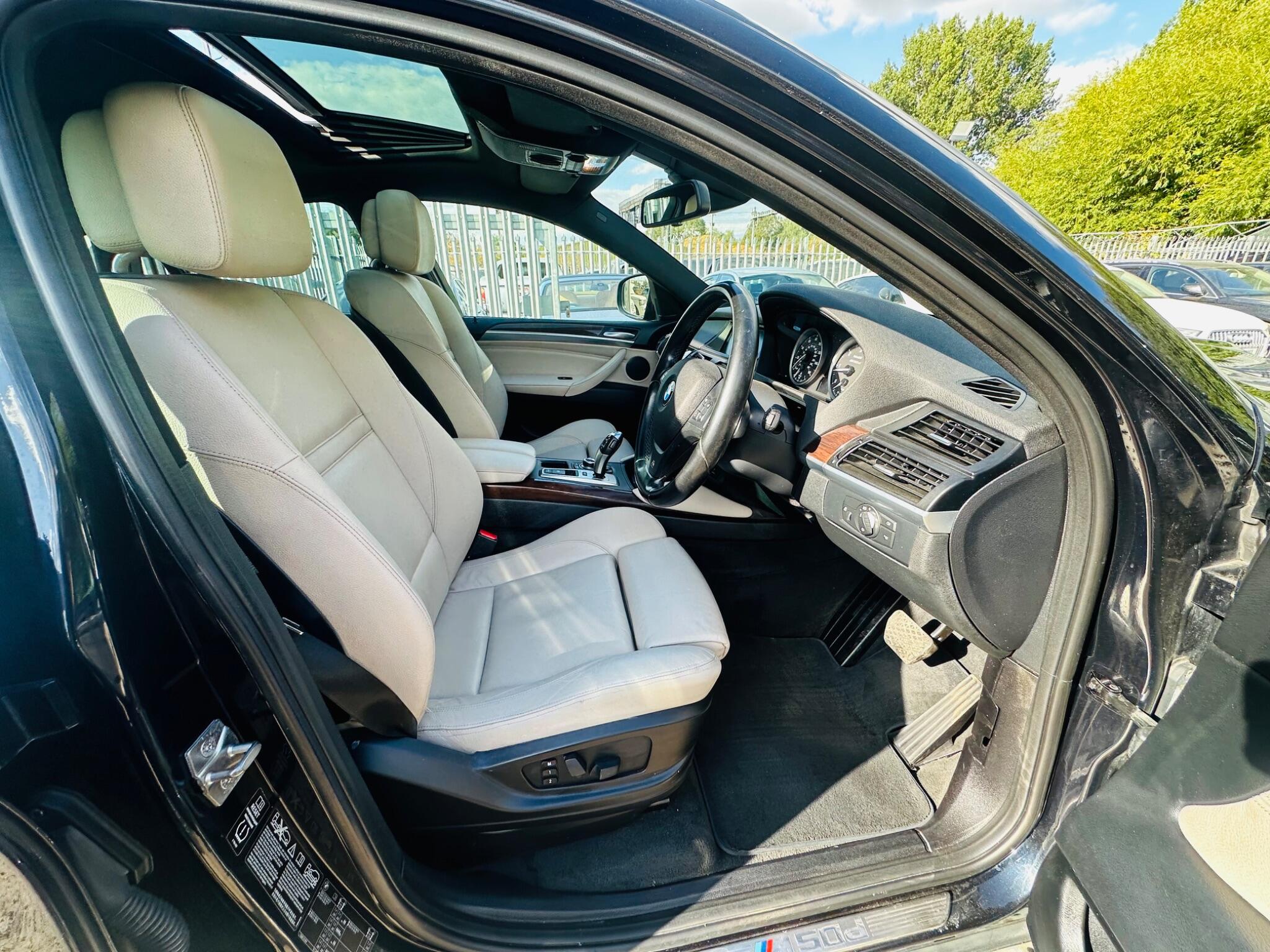 BMW X6 view 14