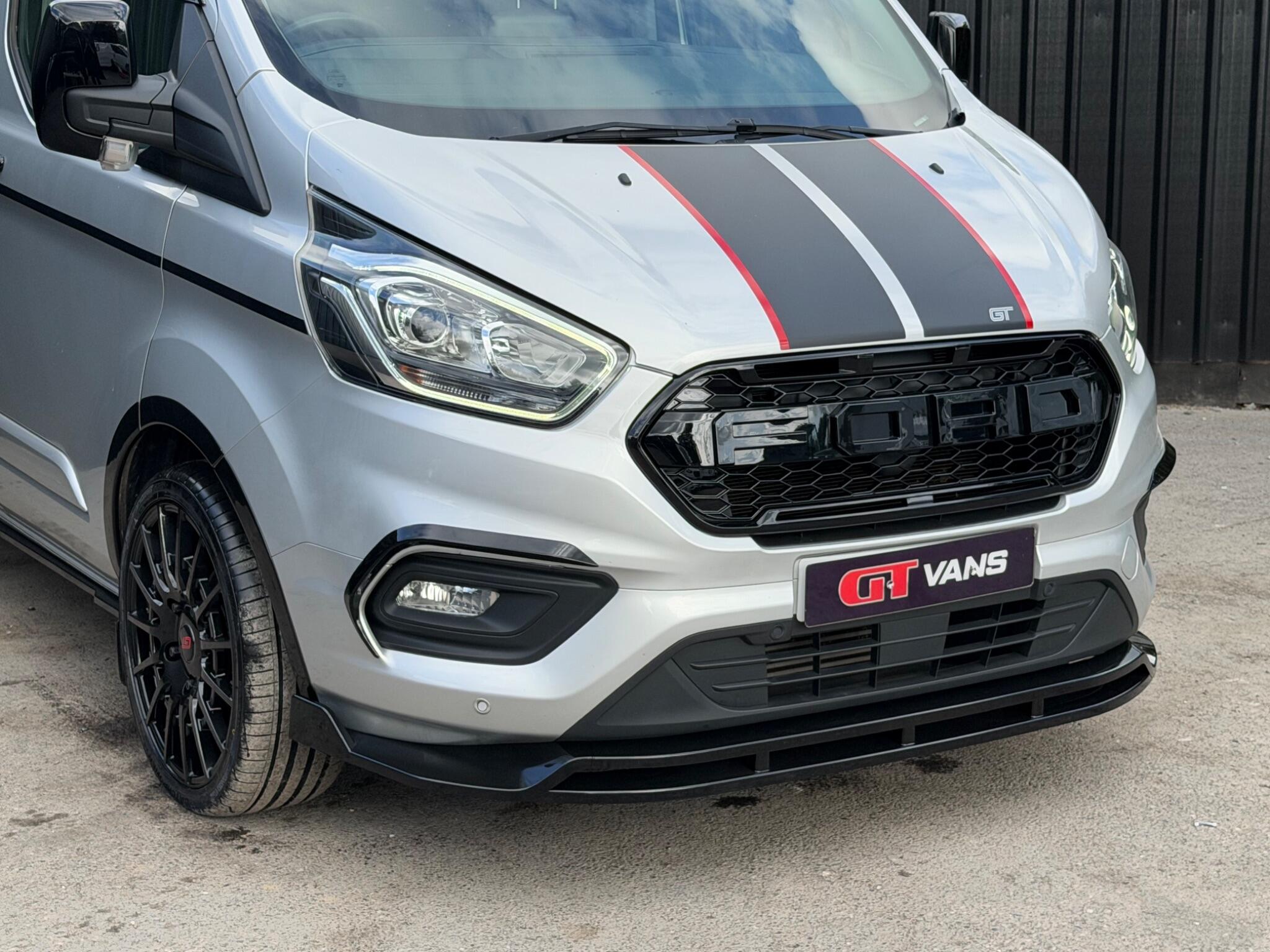 Ford Transit Custom view 43