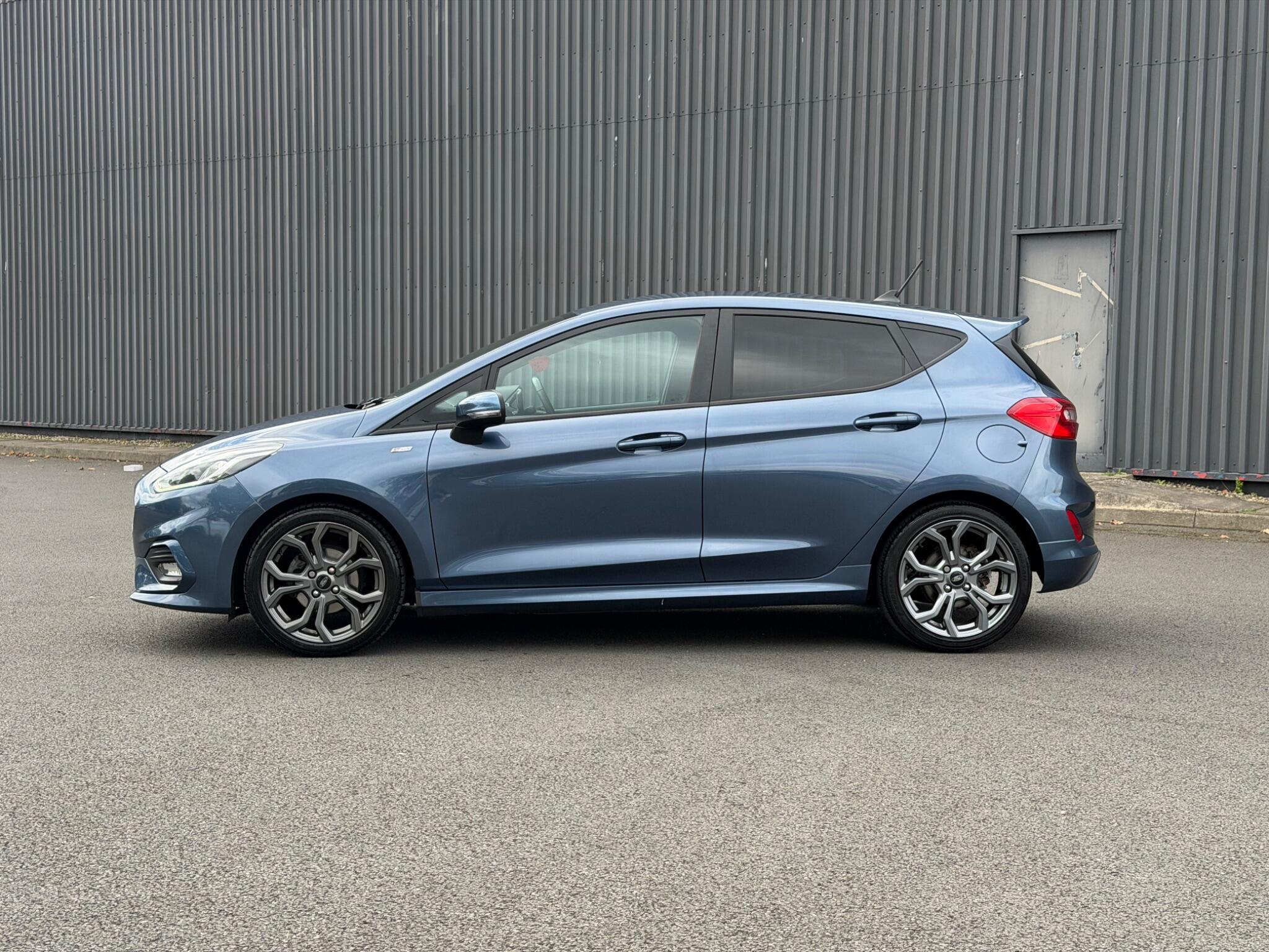 Ford Fiesta view 8