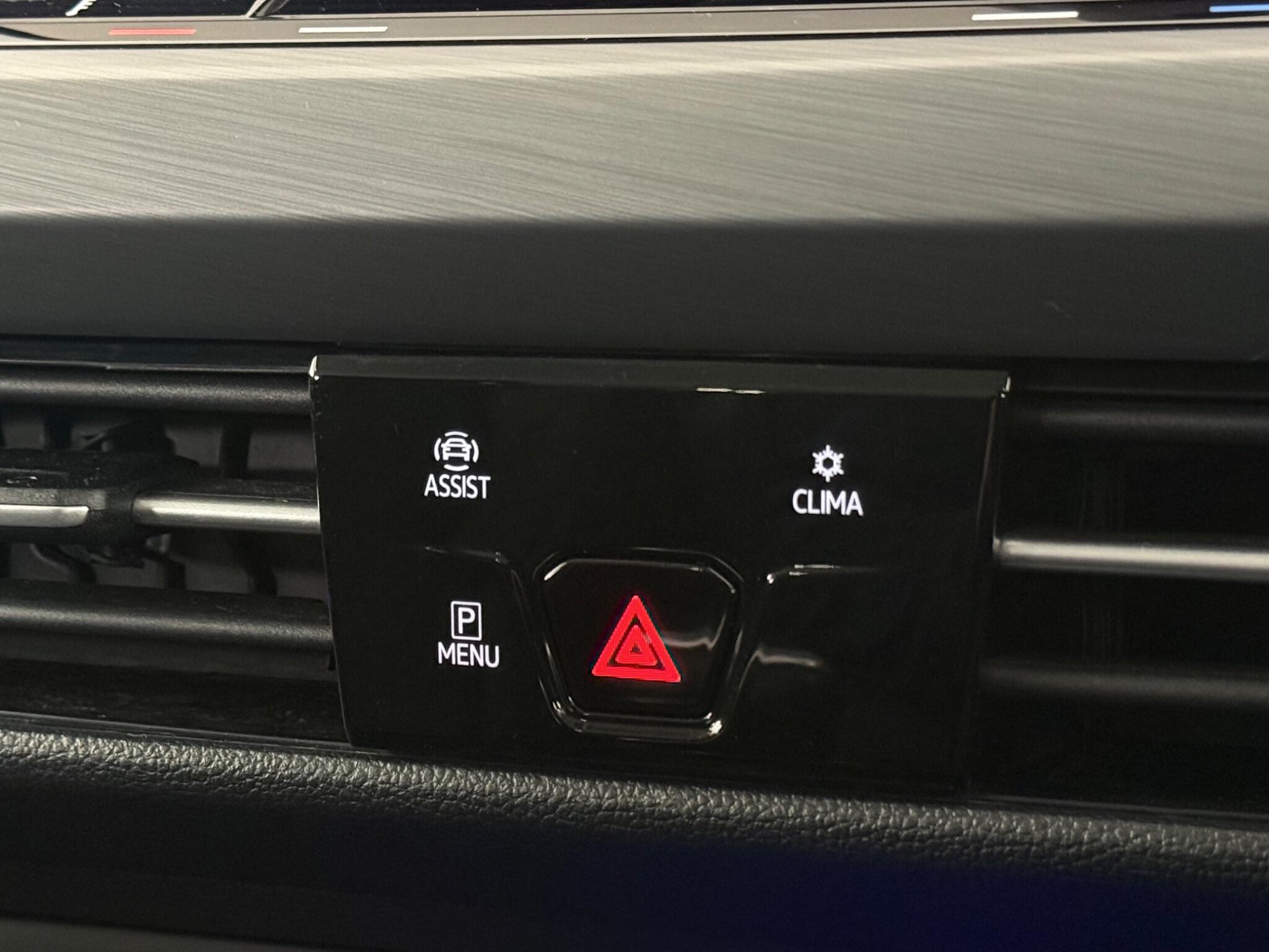 Volkswagen Golf view 22