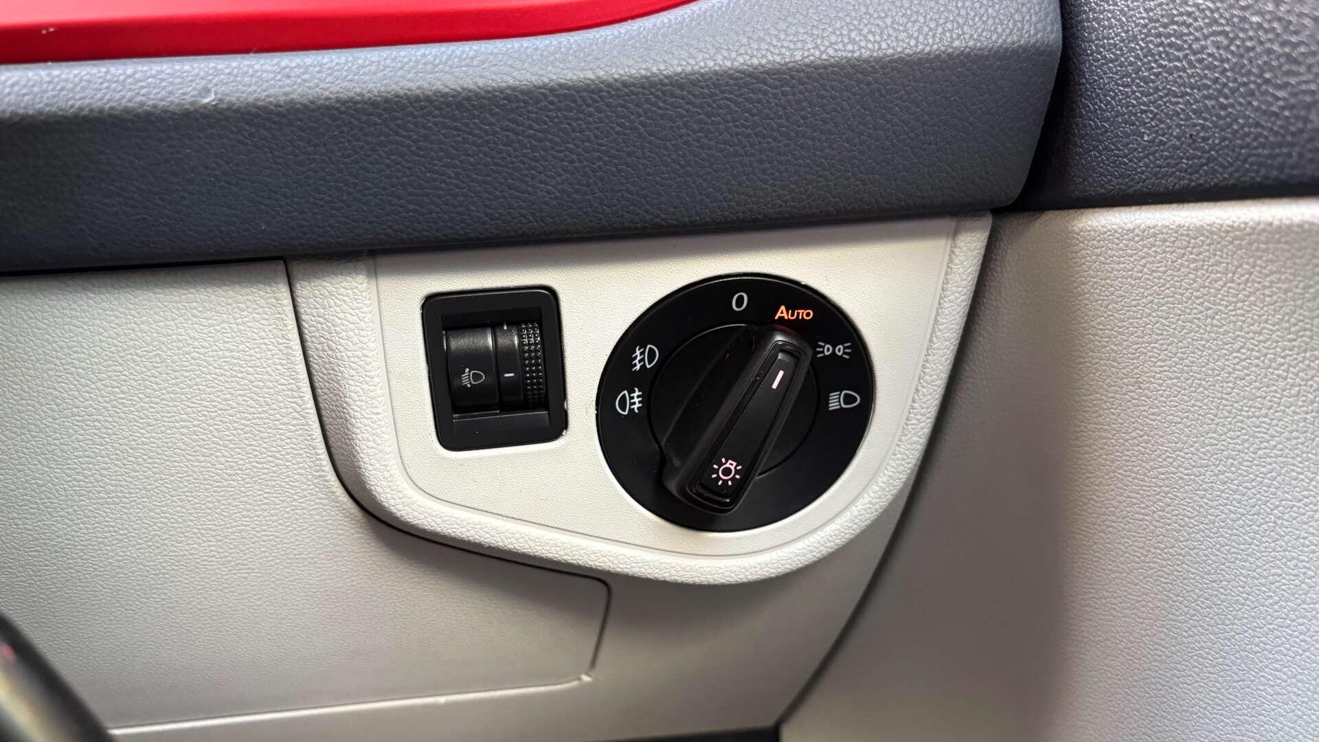 Volkswagen Polo view 21