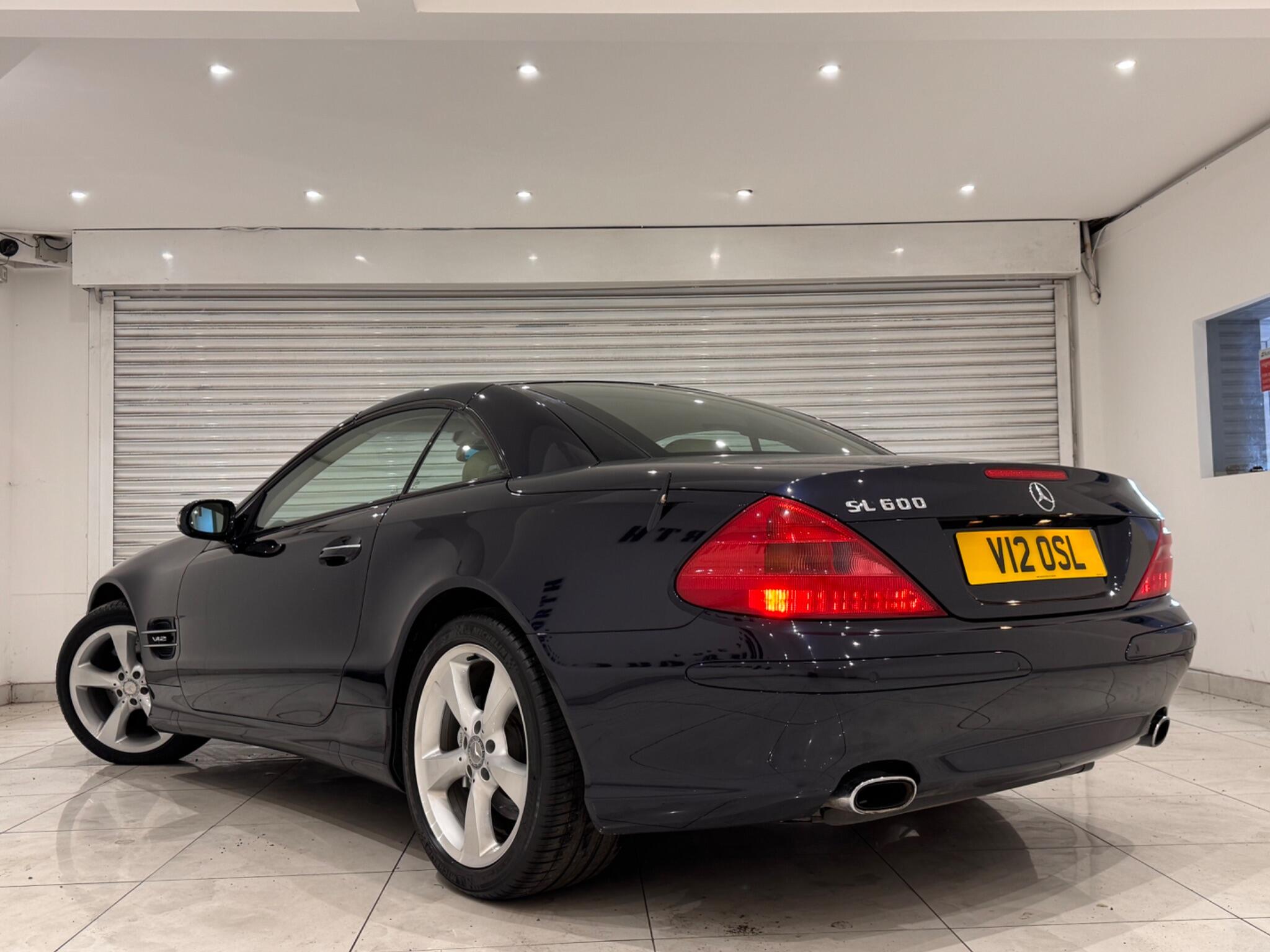 Mercedes-Benz SL view 8