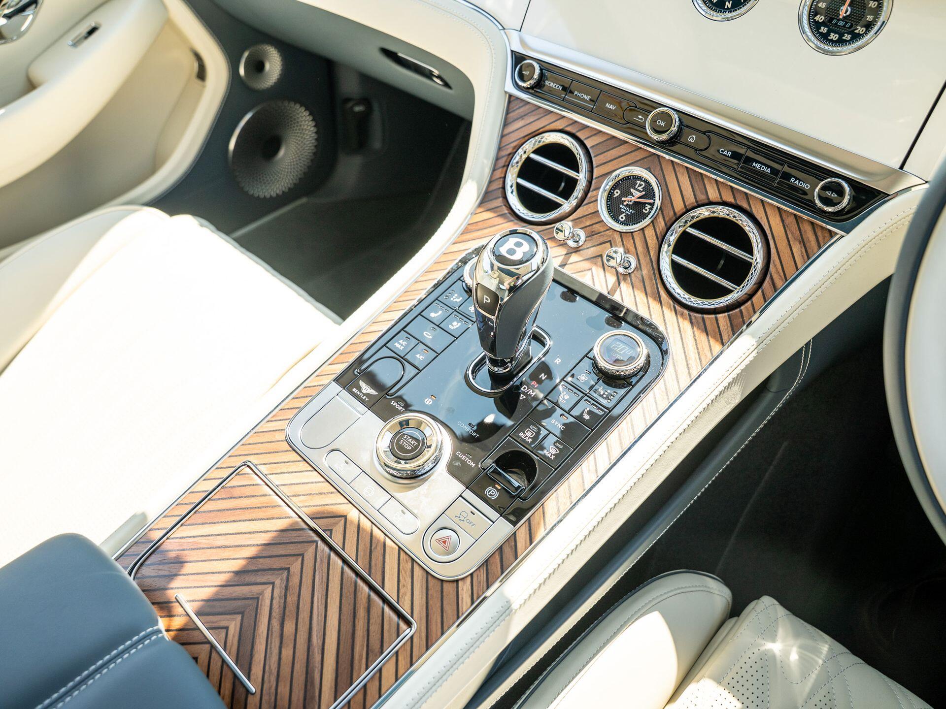 Bentley Continental view 28