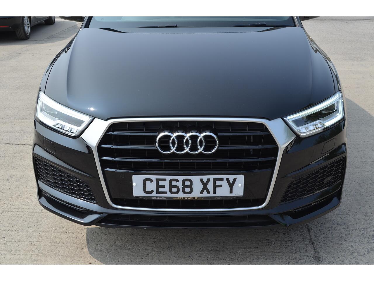 Audi Q3 view 46