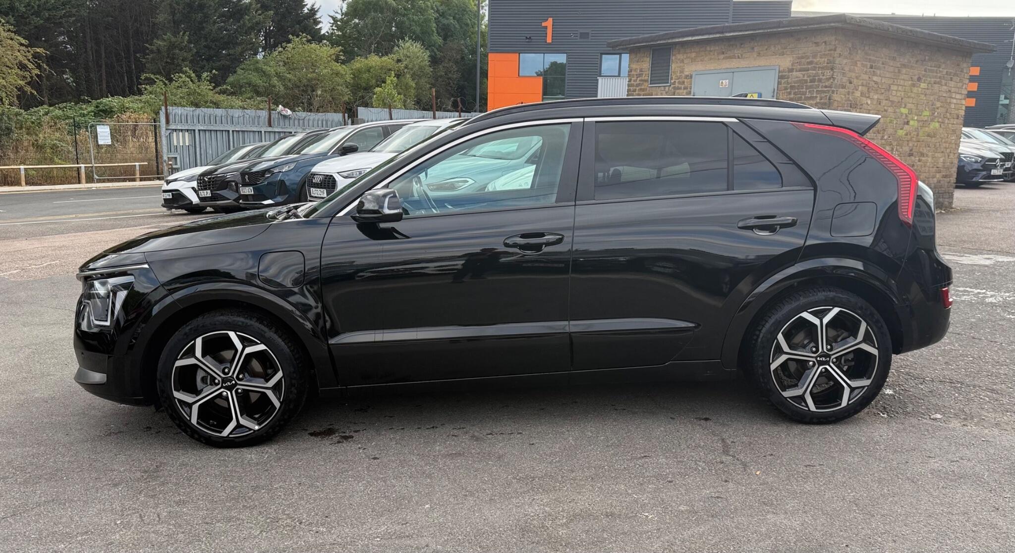 Kia Niro view 4