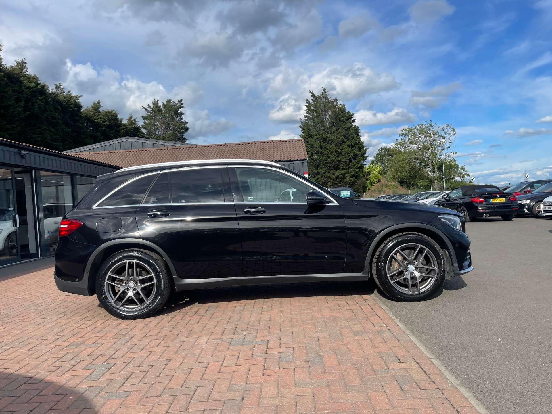 Mercedes-Benz GLC view 6