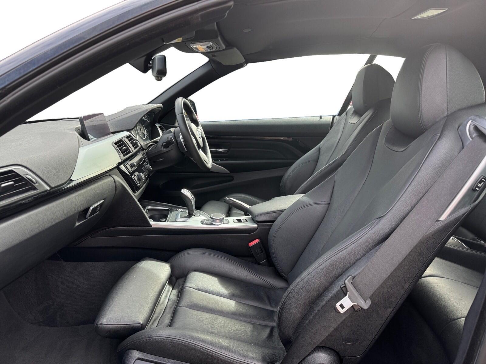 BMW 4 Series view 30
