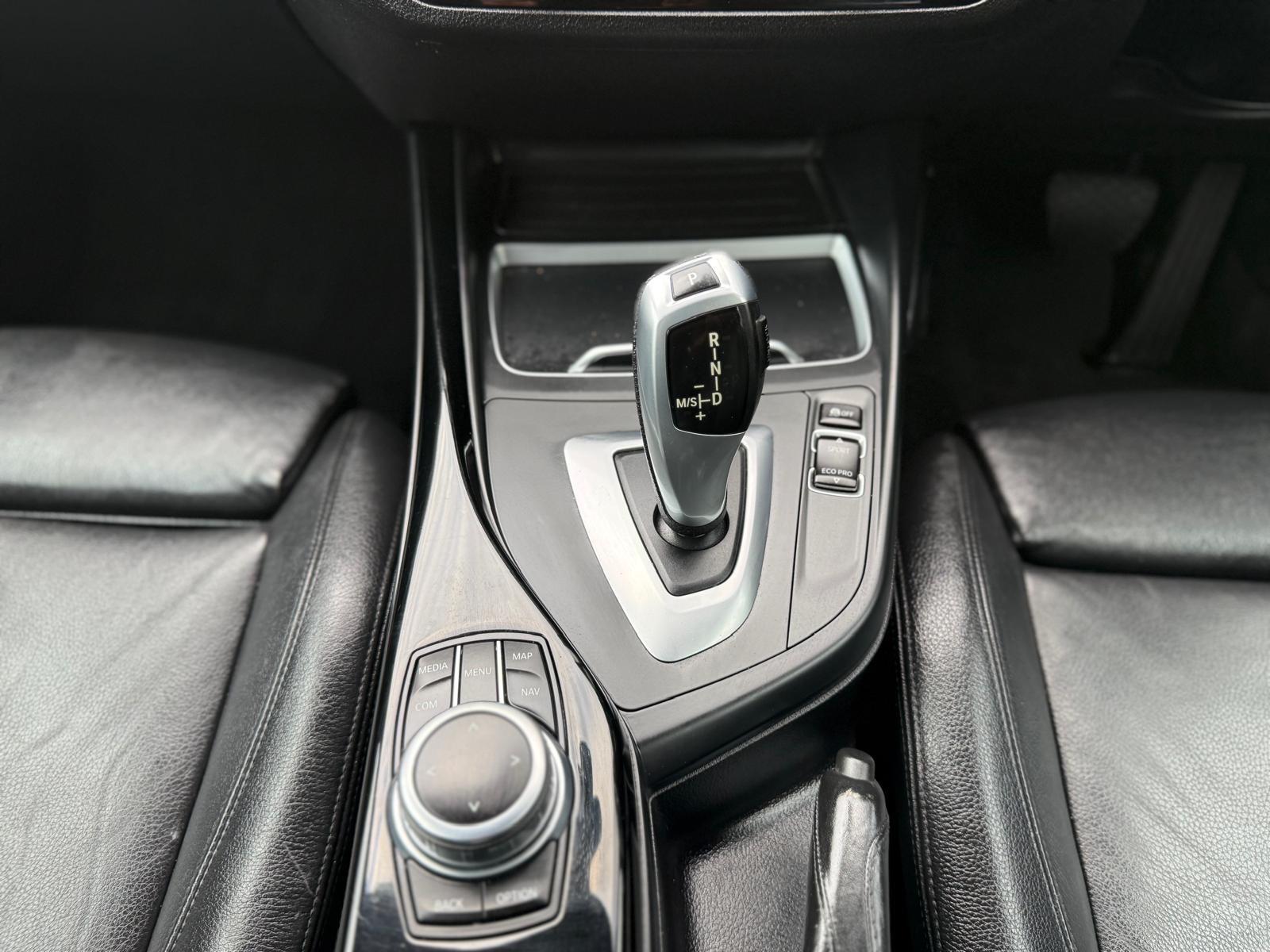 BMW 2 Series view 22