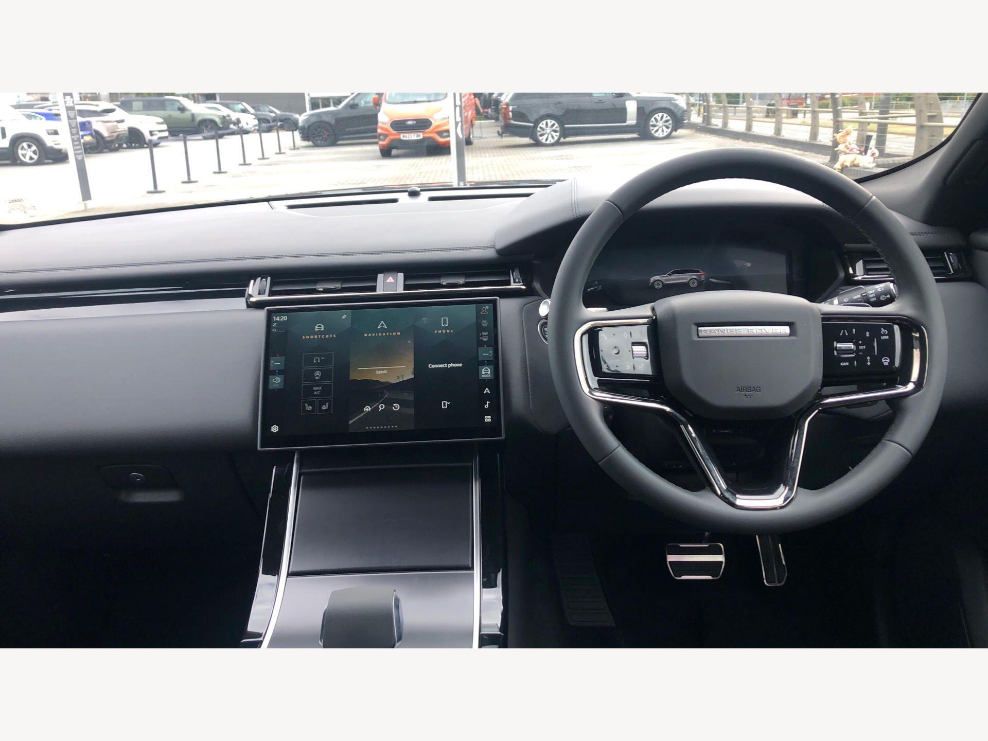 Land Rover Range Rover Velar view 11