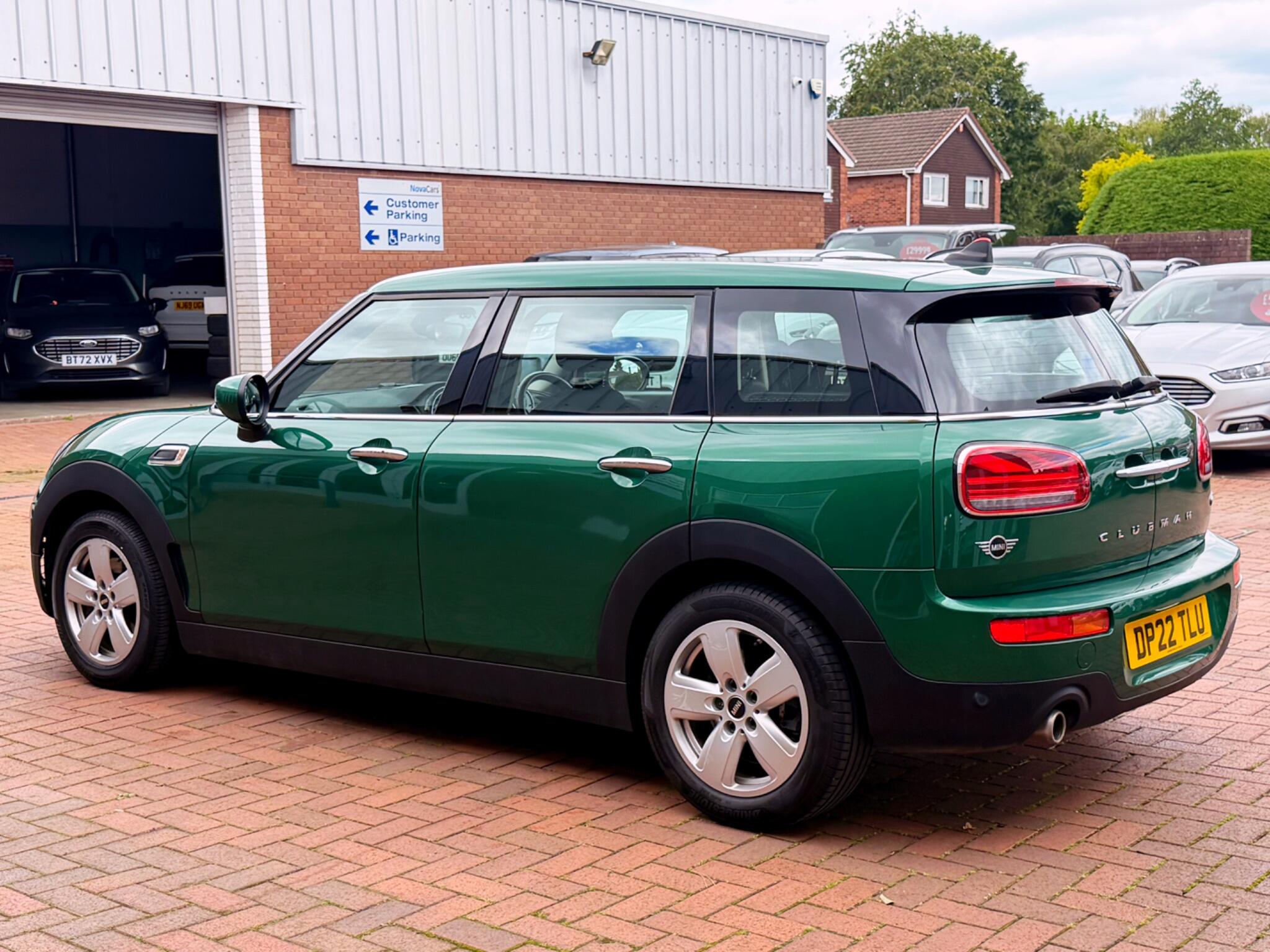 Mini Clubman view 27