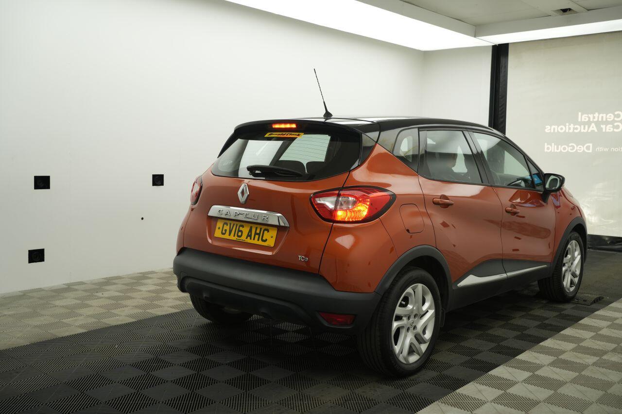 Renault Captur view 7