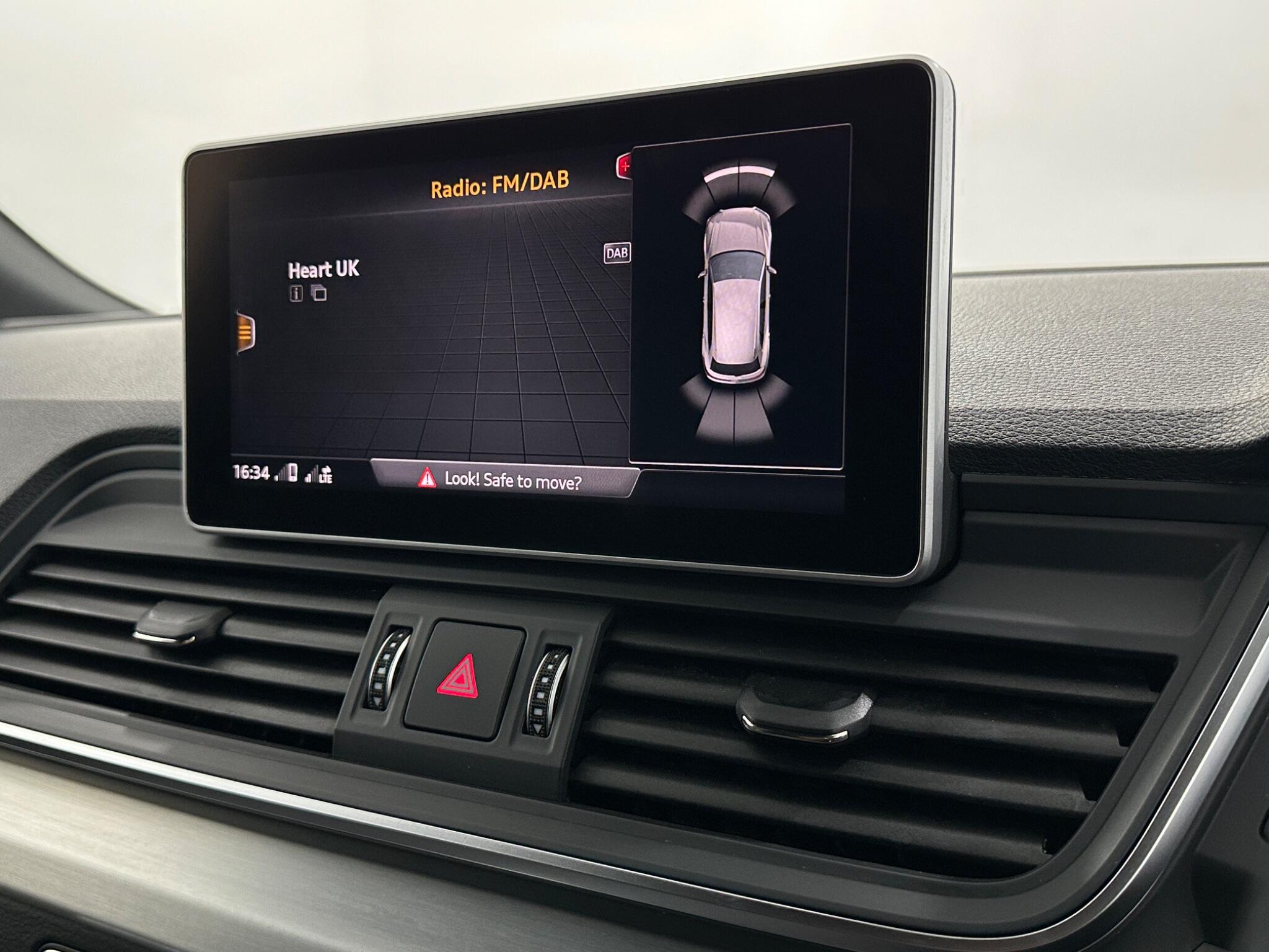 Audi Audi Q5 view 24