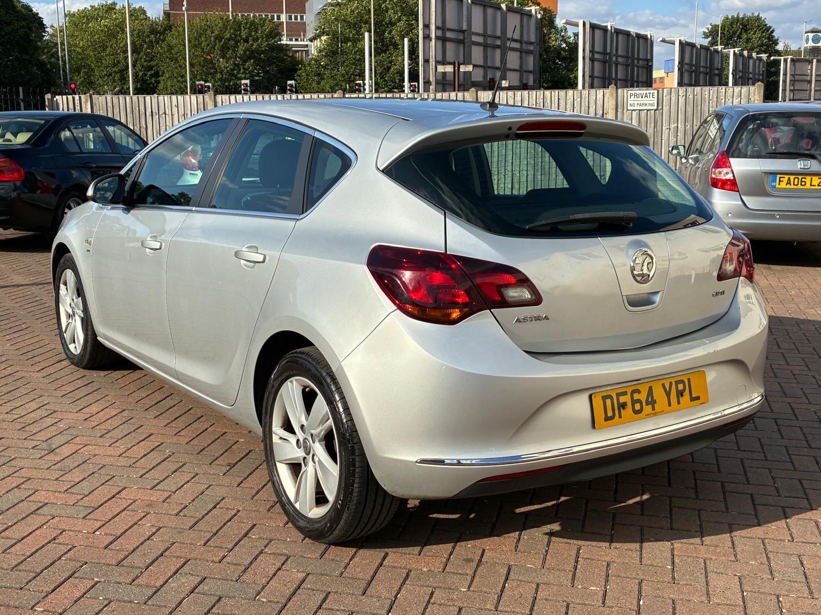 Vauxhall Astra view 10