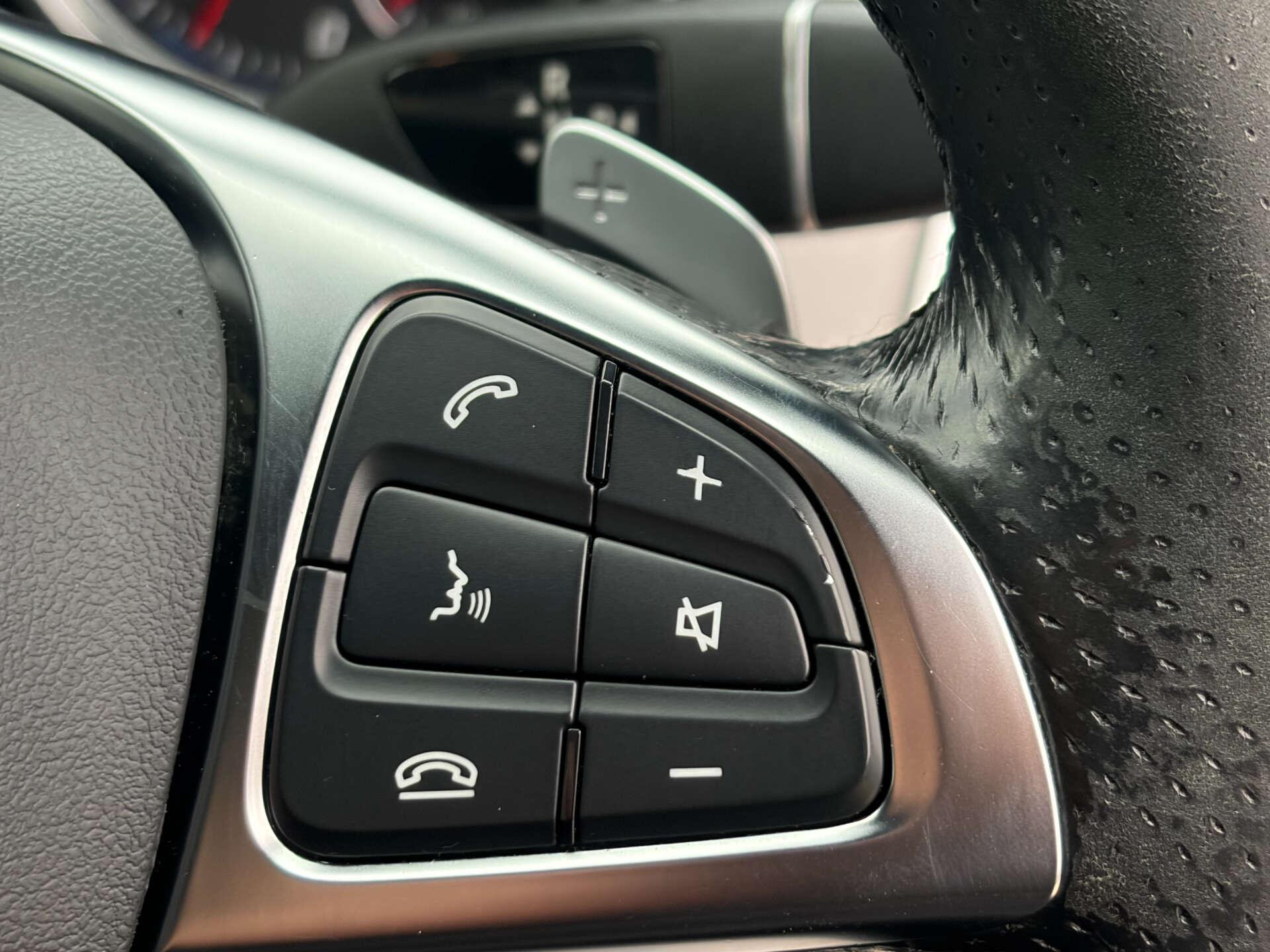 Mercedes-Benz Gle view 38