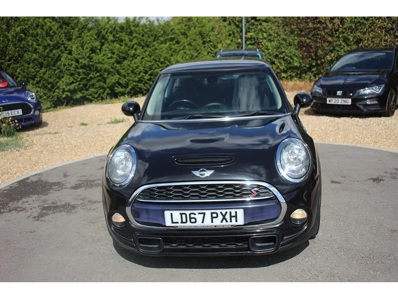 Mini Cooper view 3
