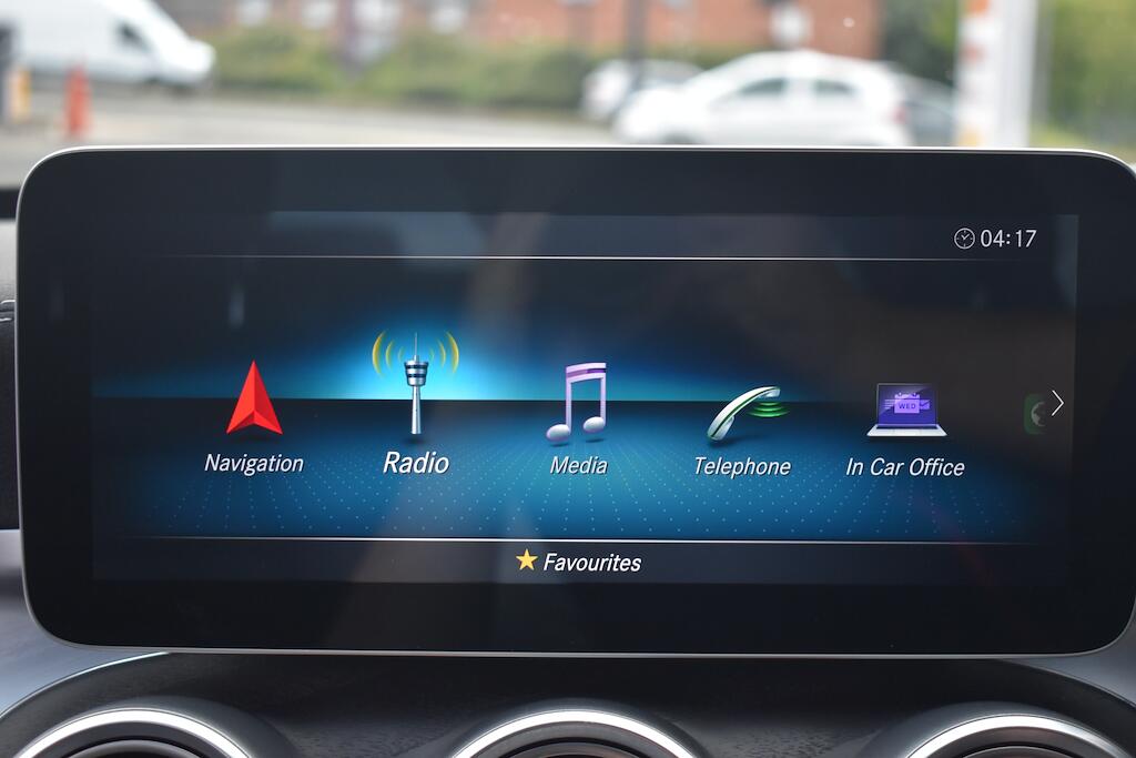 Mercedes-Benz C Class view 67