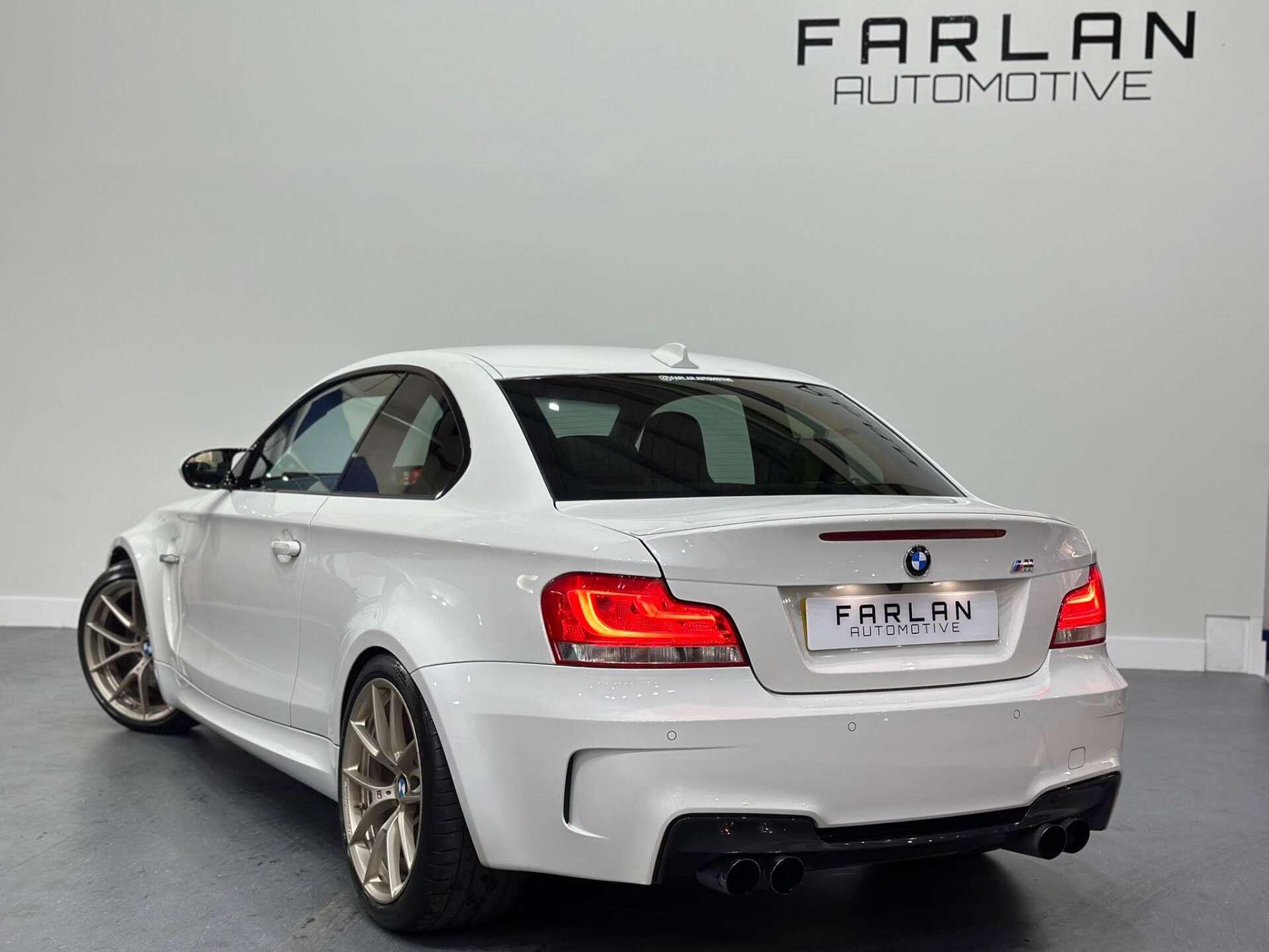 BMW 1 Series view 4
