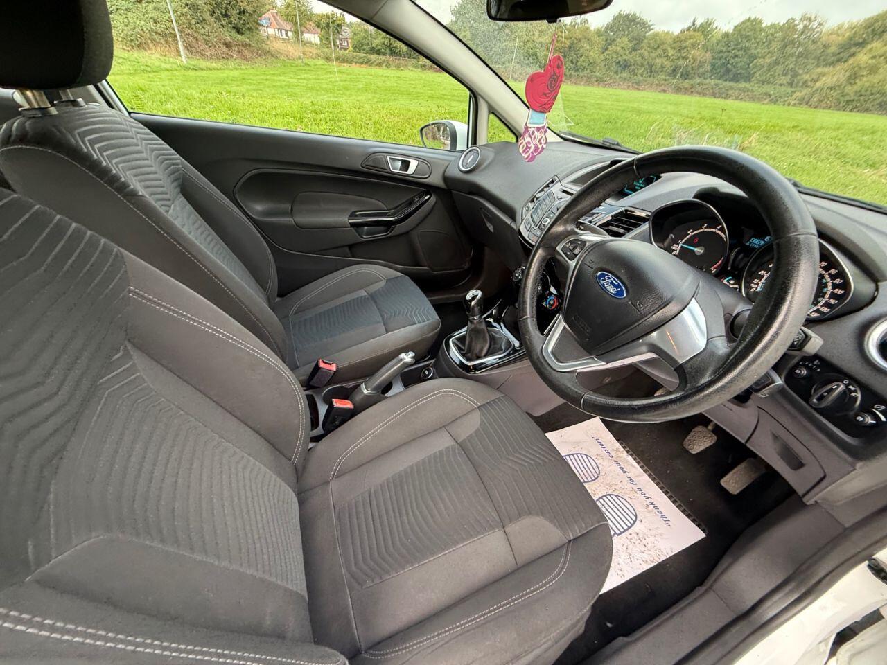 Ford Fiesta view 11