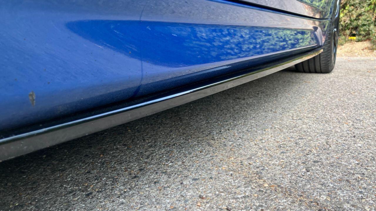 BMW 3 Series view 17