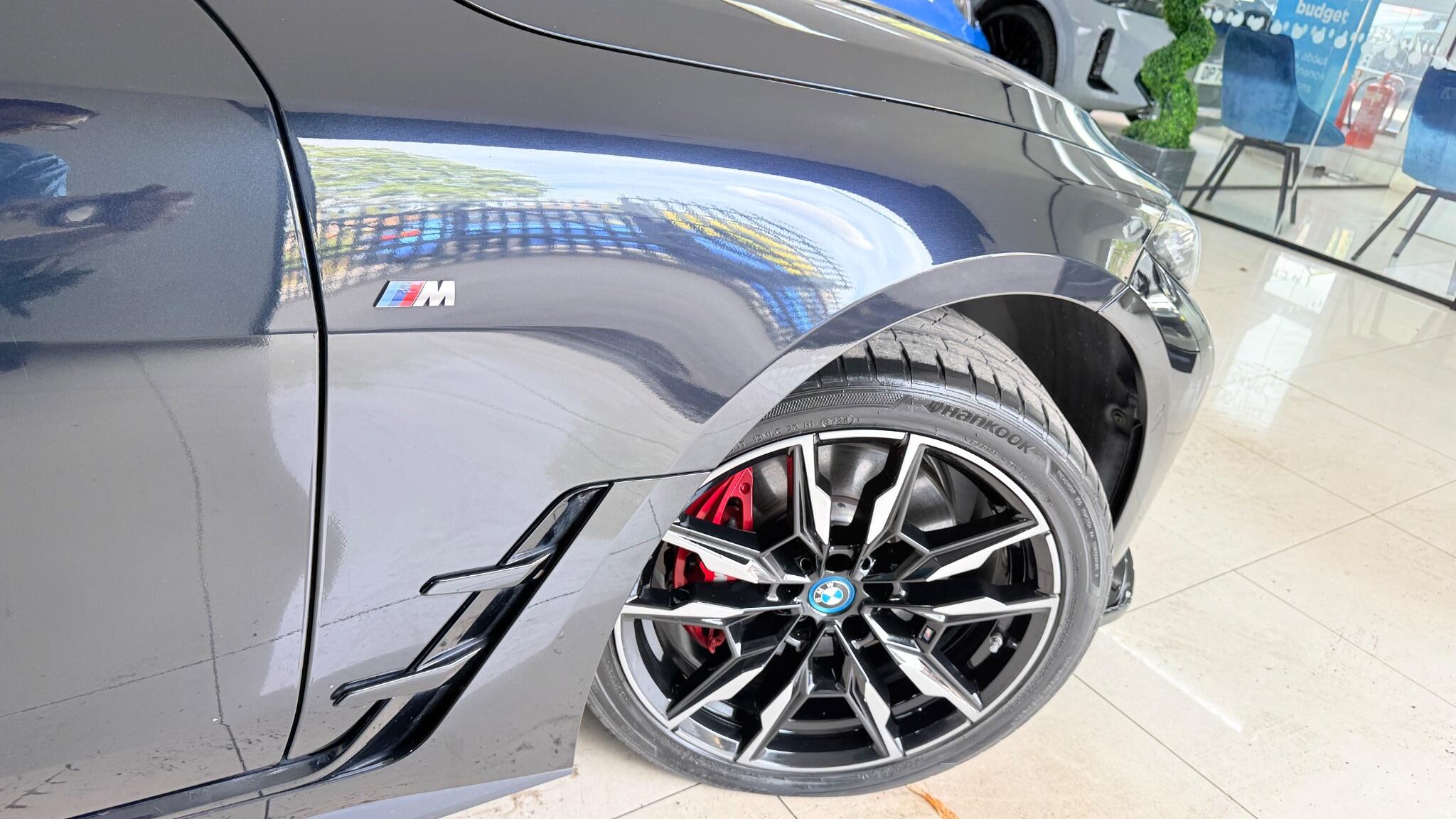 BMW I4 view 47