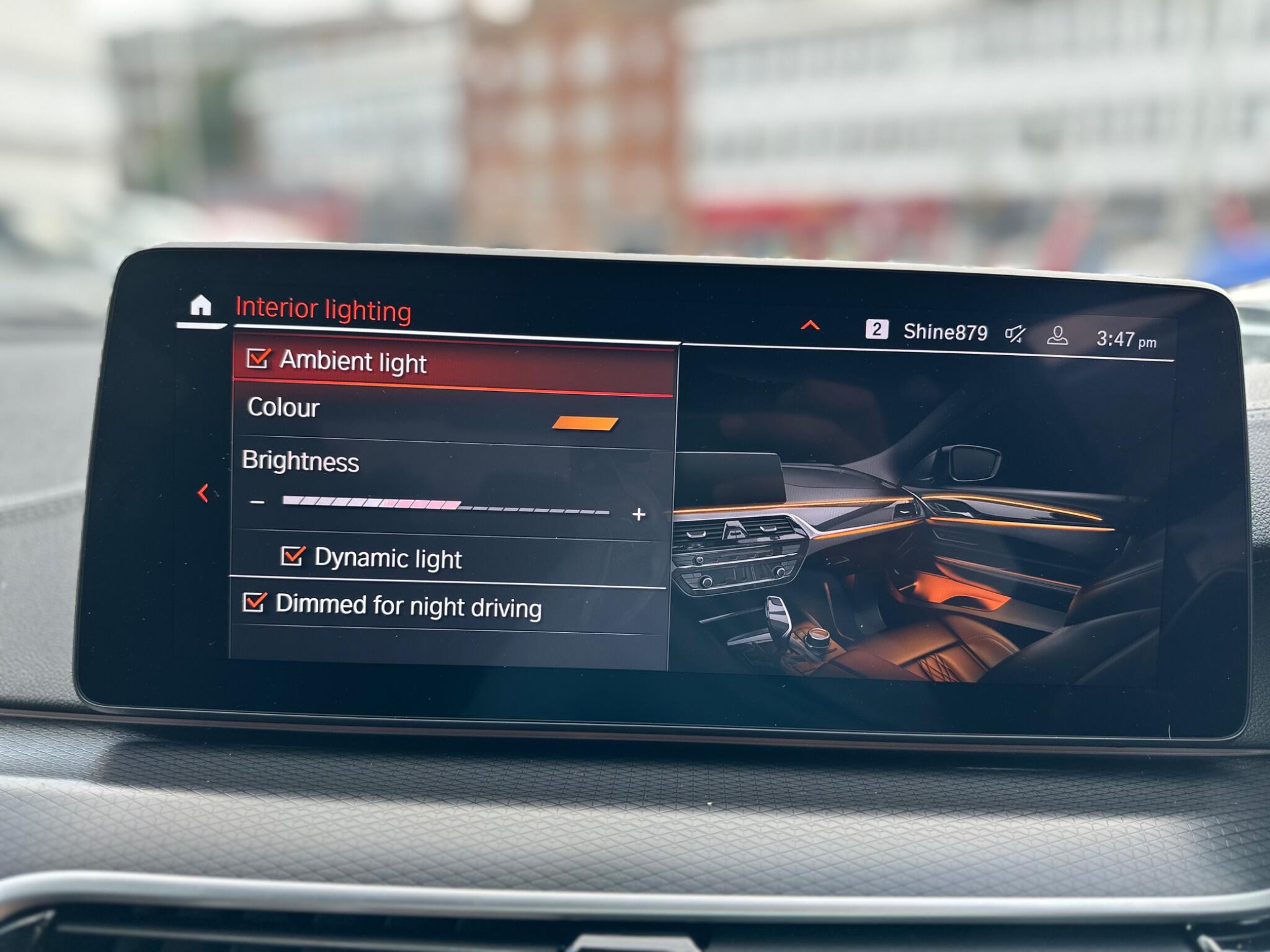 BMW 5 Series view 23