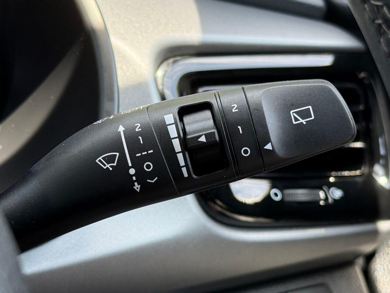 Kia Rio view 34