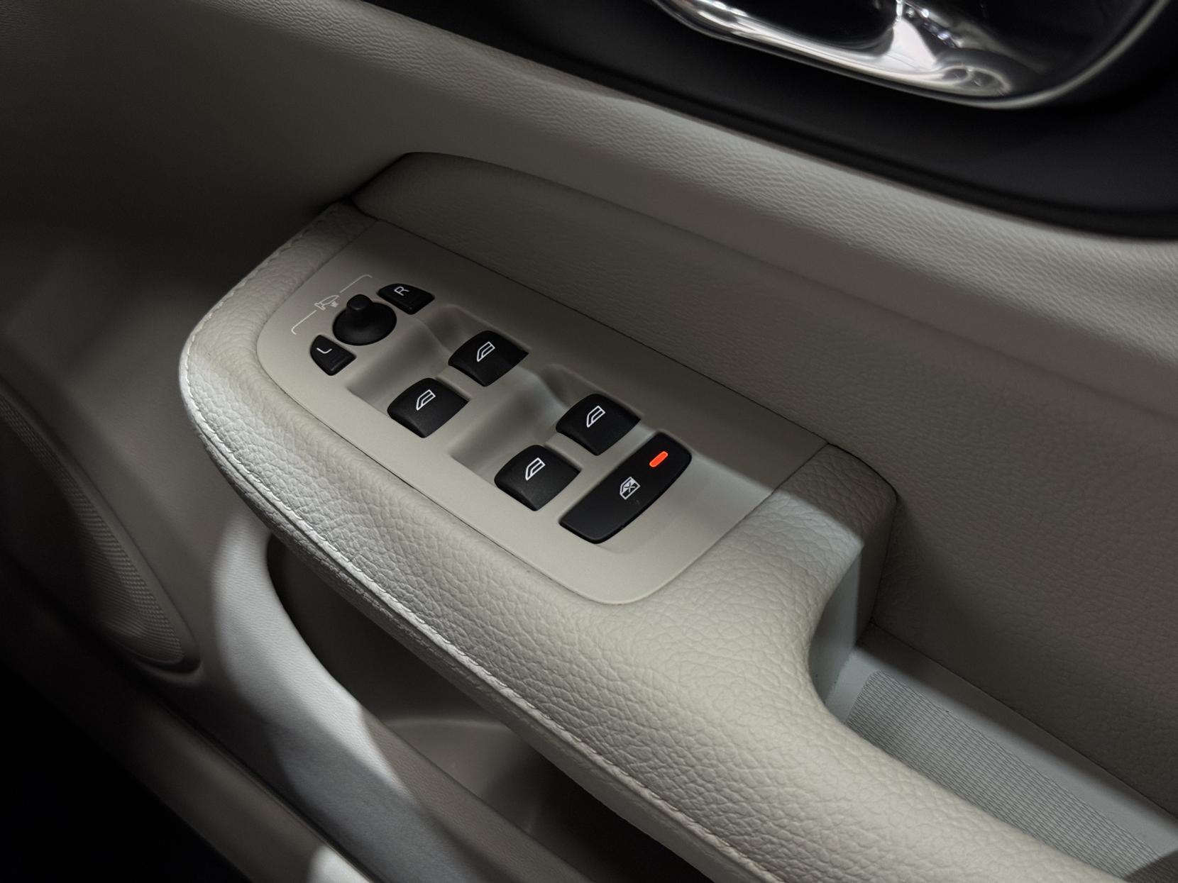 Volvo V60 view 43