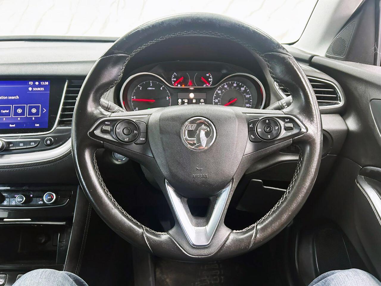 Vauxhall Grandland X view 13