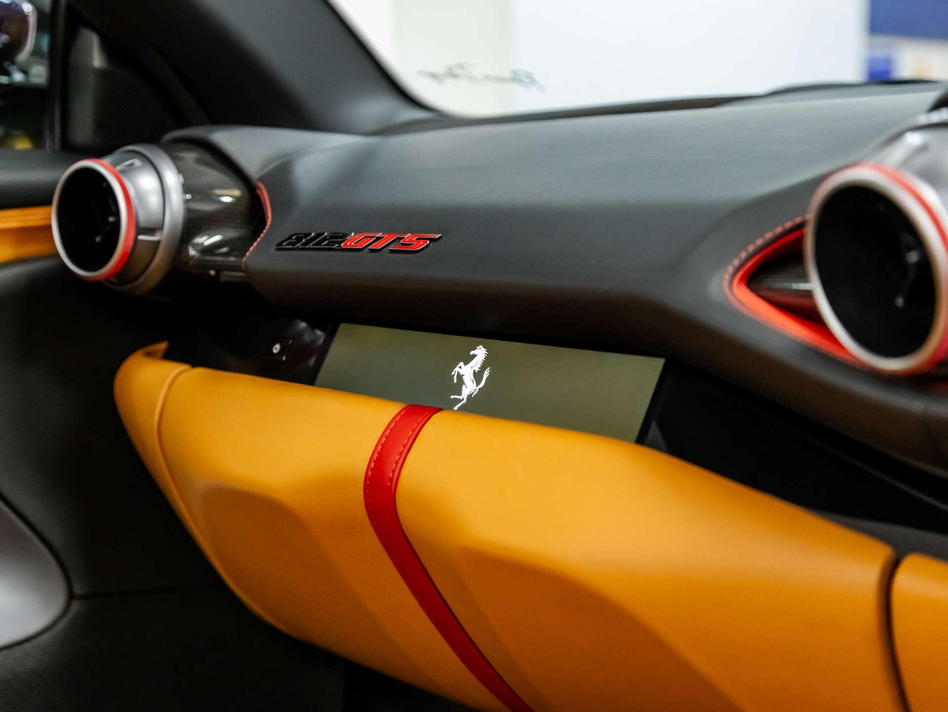 Ferrari 812 view 52